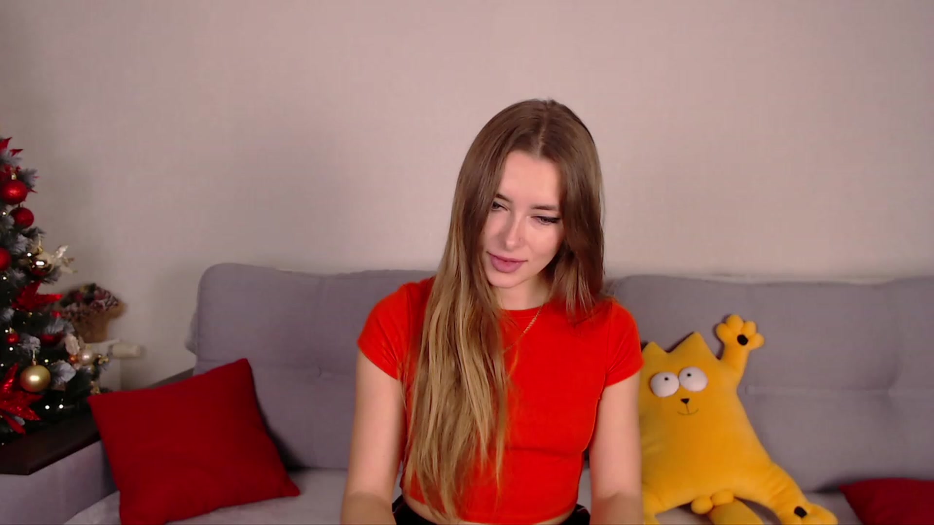 Gallery image thumbnail from SimonsWife's myfreecams stream on, 12/25/2022, 19:12 image 2 of 20