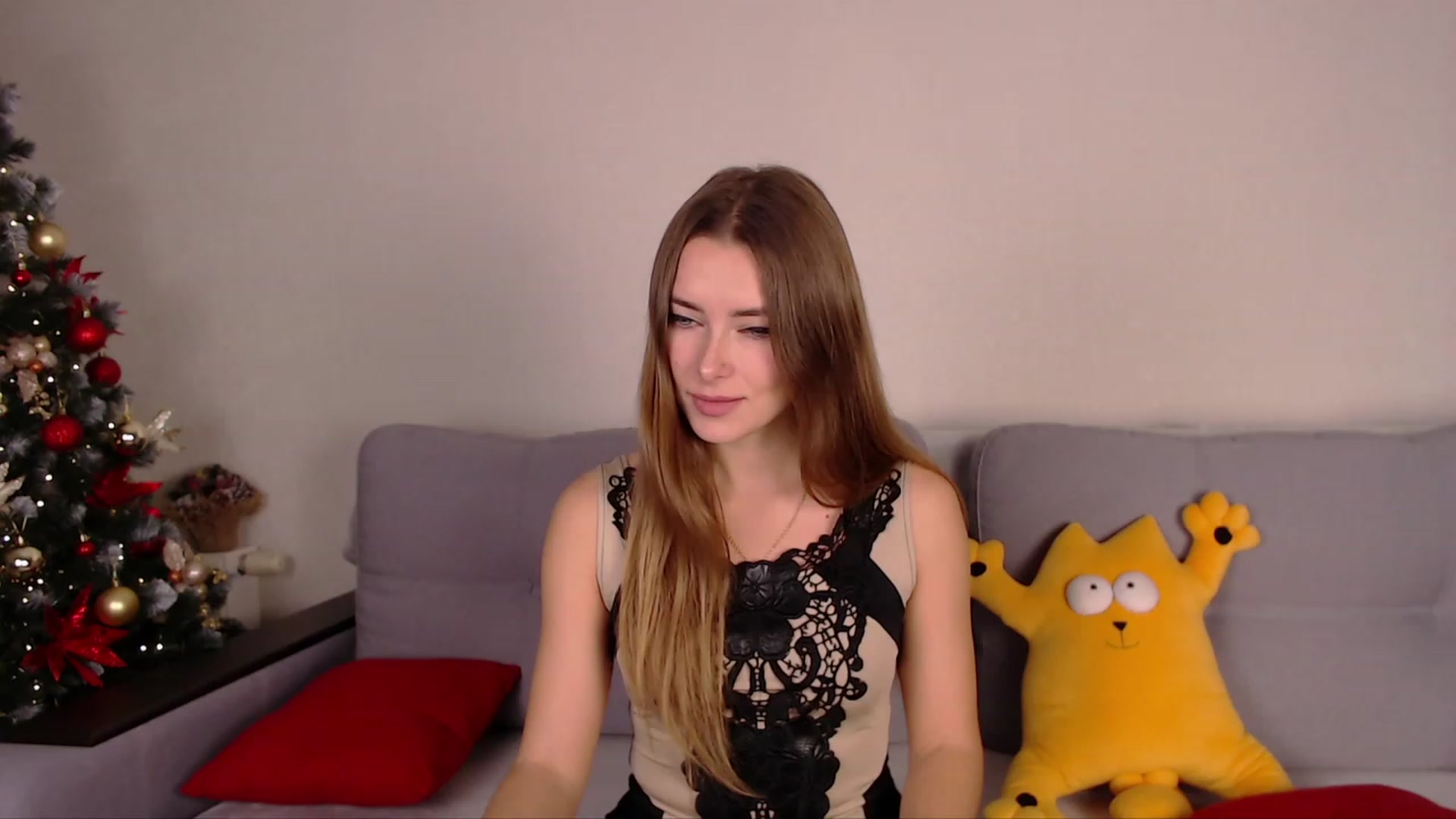 Gallery image thumbnail from SimonsWife's myfreecams stream on, 12/26/2022, 16:13 image 4 of 20