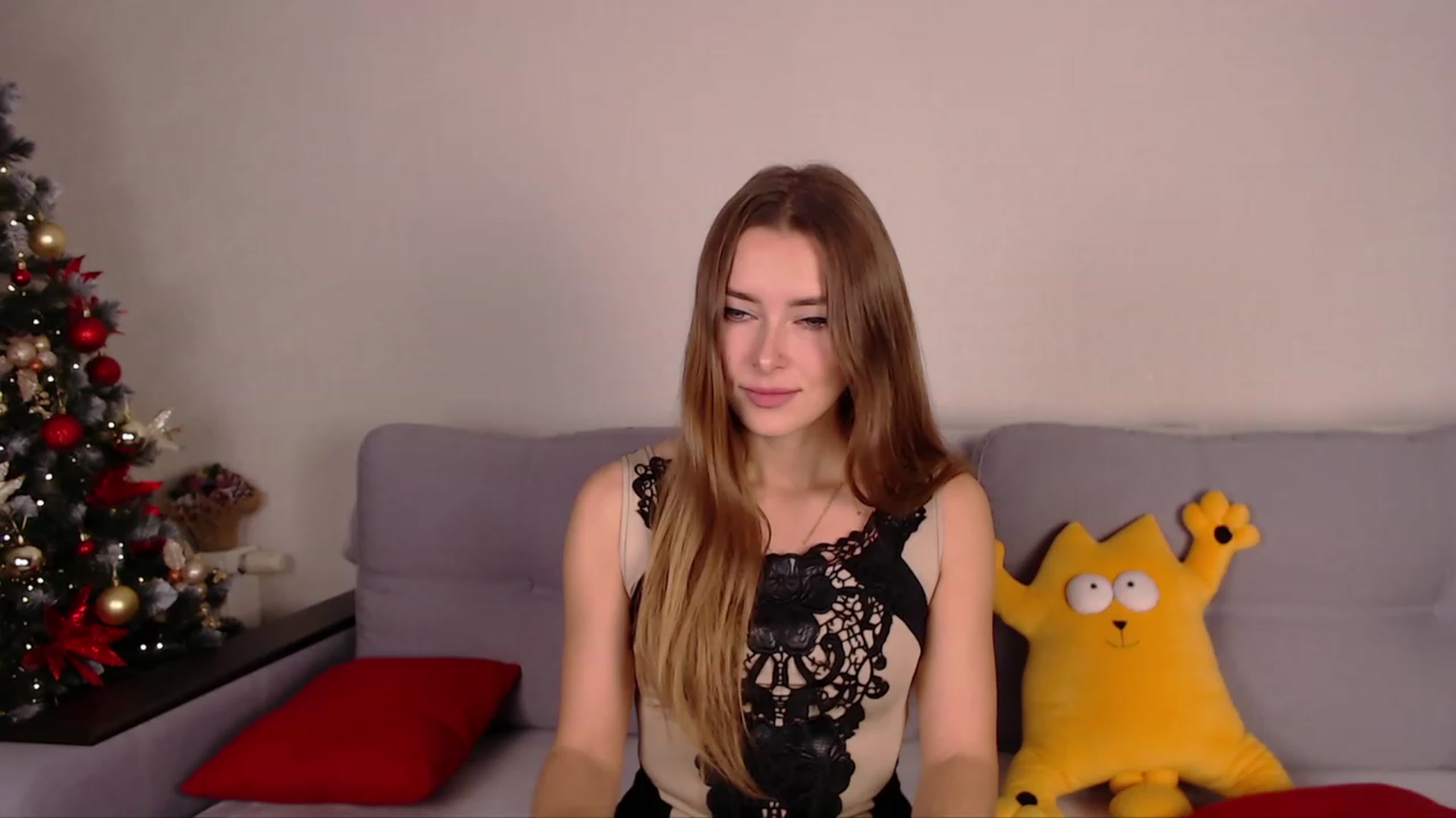 Gallery image thumbnail from SimonsWife's myfreecams stream on, 12/26/2022, 16:13 image 9 of 20