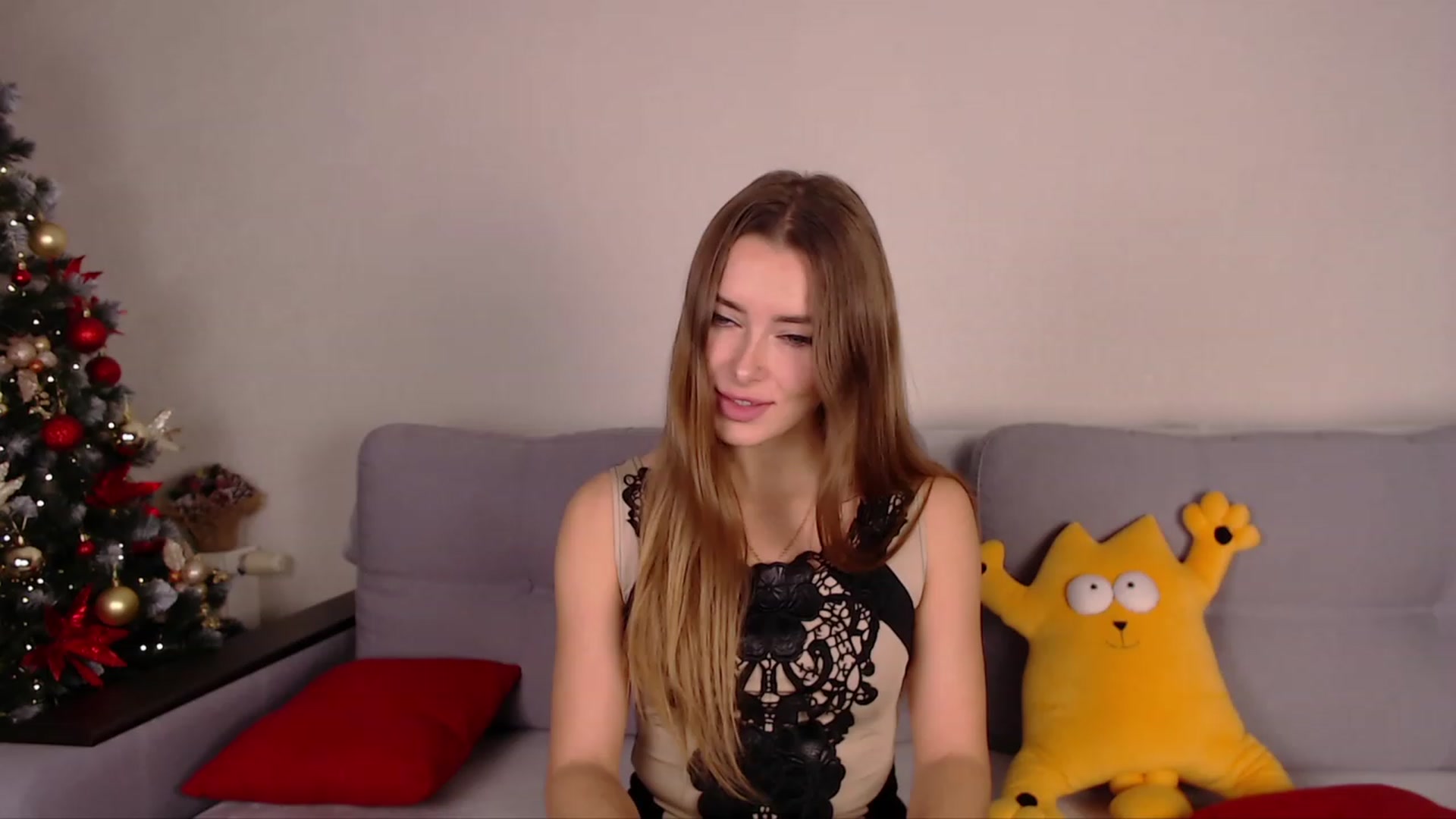 Gallery image thumbnail from SimonsWife's myfreecams stream on, 12/26/2022, 16:13 image 20 of 20