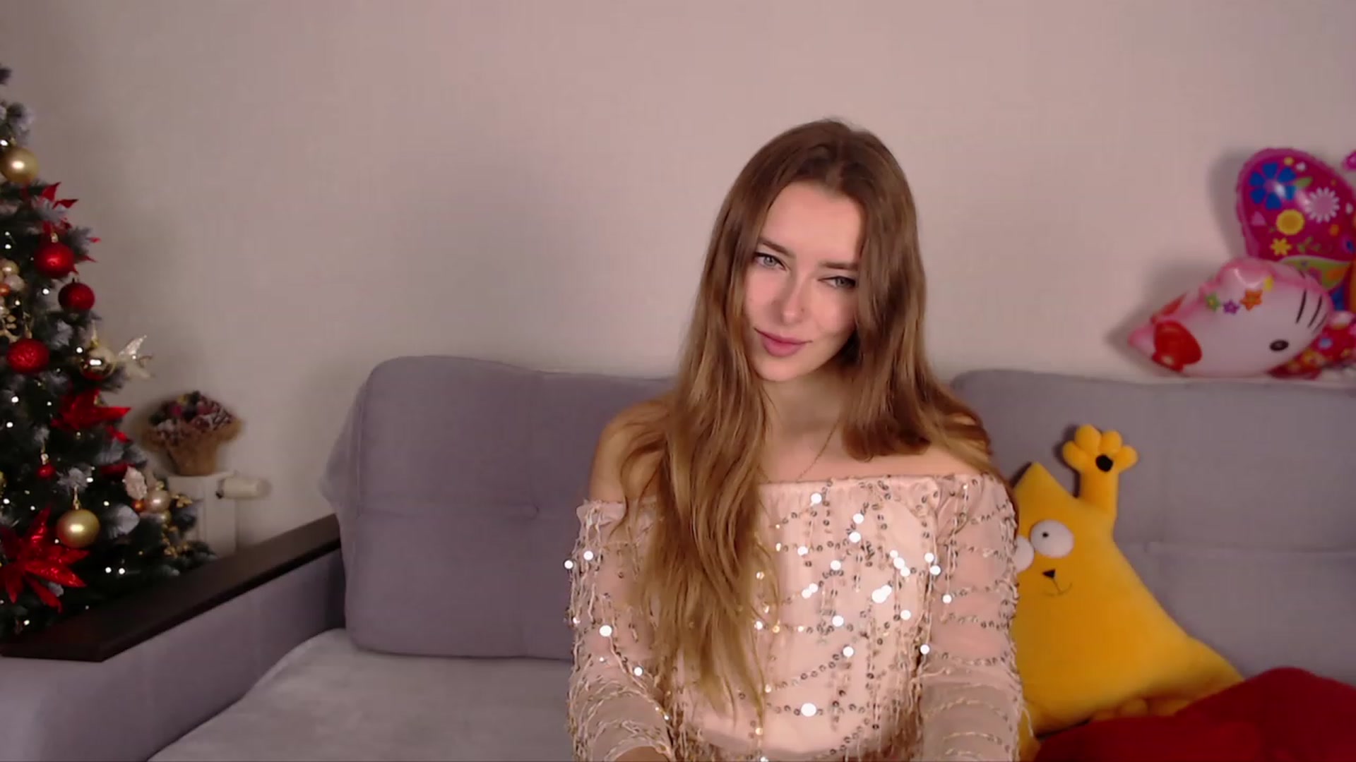Gallery image thumbnail from SimonsWife's myfreecams stream on, 01/04/2023, 17:39 image 17 of 20