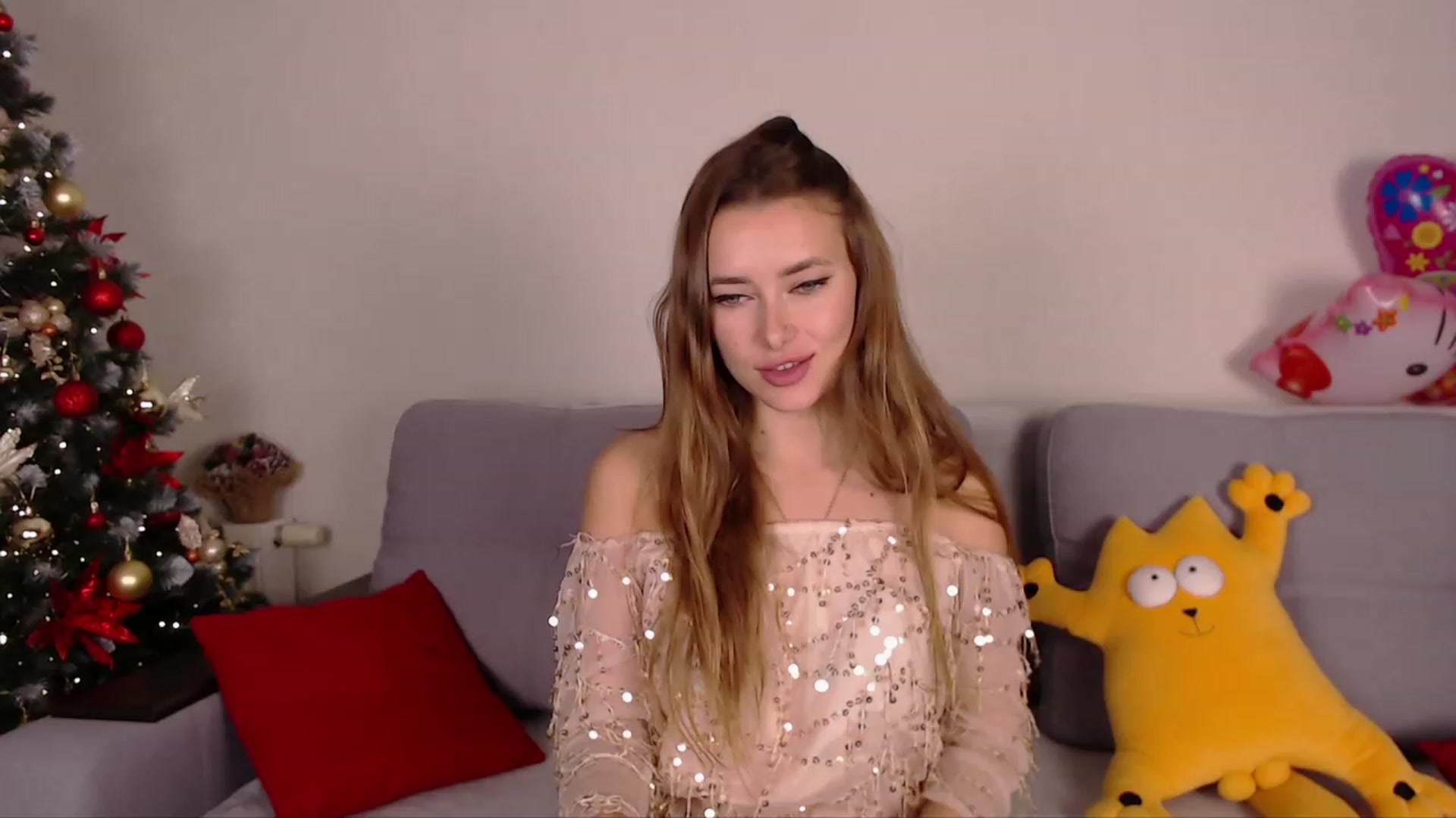 Gallery image thumbnail from SimonsWife's myfreecams stream on, 01/04/2023, 19:13 image 7 of 20