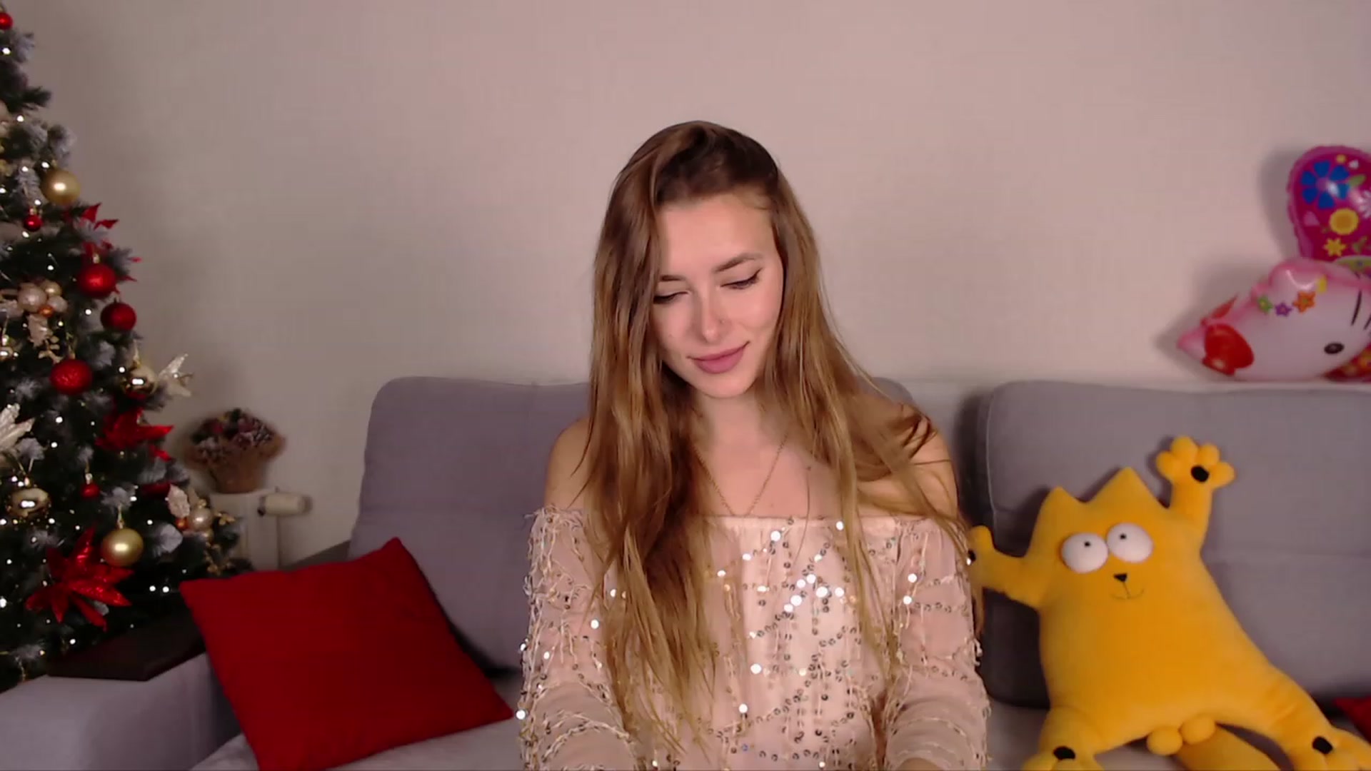 Gallery image thumbnail from SimonsWife's myfreecams stream on, 01/04/2023, 19:13 image 10 of 20