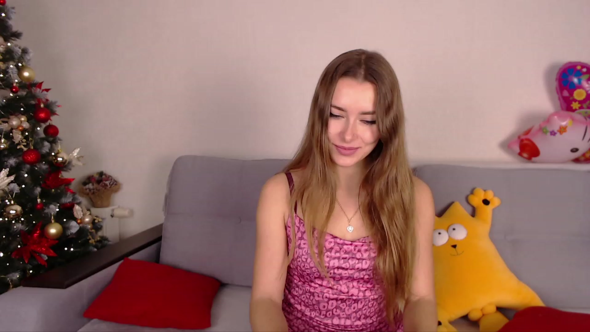 Gallery image thumbnail from SimonsWife's myfreecams stream on, 01/05/2023, 15:42 image 14 of 20