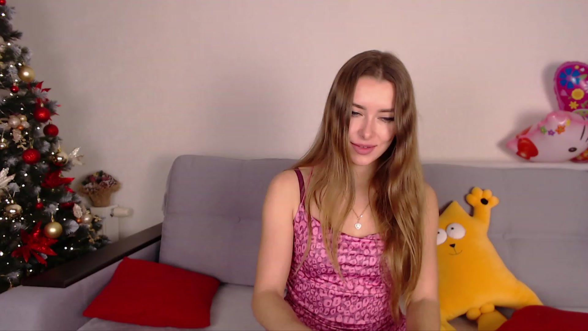 Gallery image thumbnail from SimonsWife's myfreecams stream on, 01/05/2023, 15:42 image 15 of 20