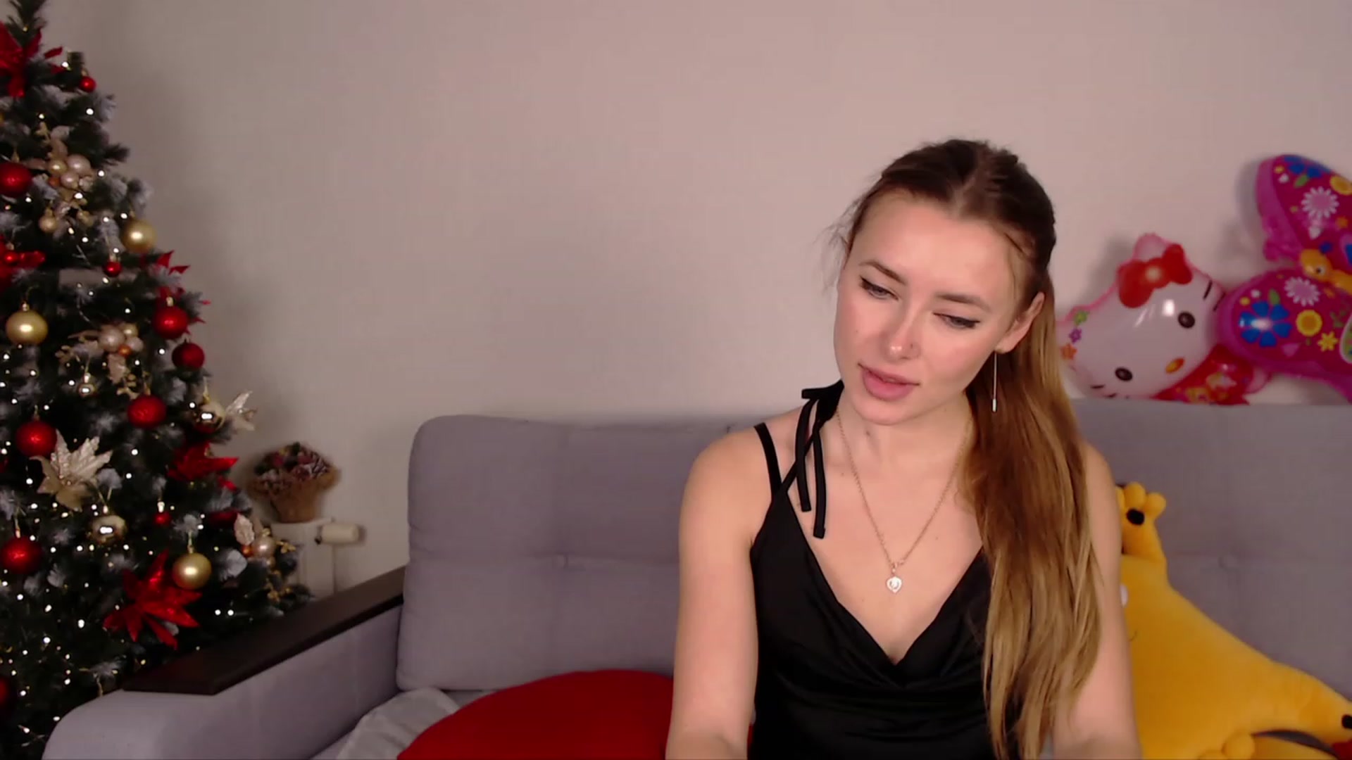 Gallery image thumbnail from SimonsWife's myfreecams stream on, 01/08/2023, 14:20 image 20 of 20