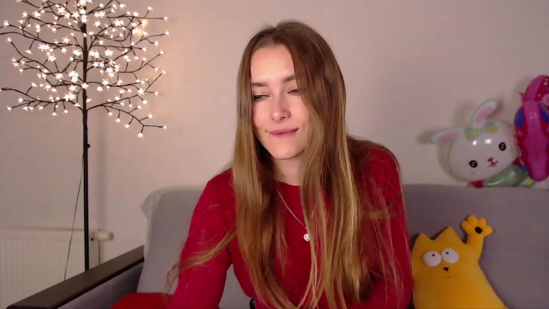Gallery image thumbnail from SimonsWife's myfreecams stream on, 01/12/2023, 16:34 image 17 of 20
