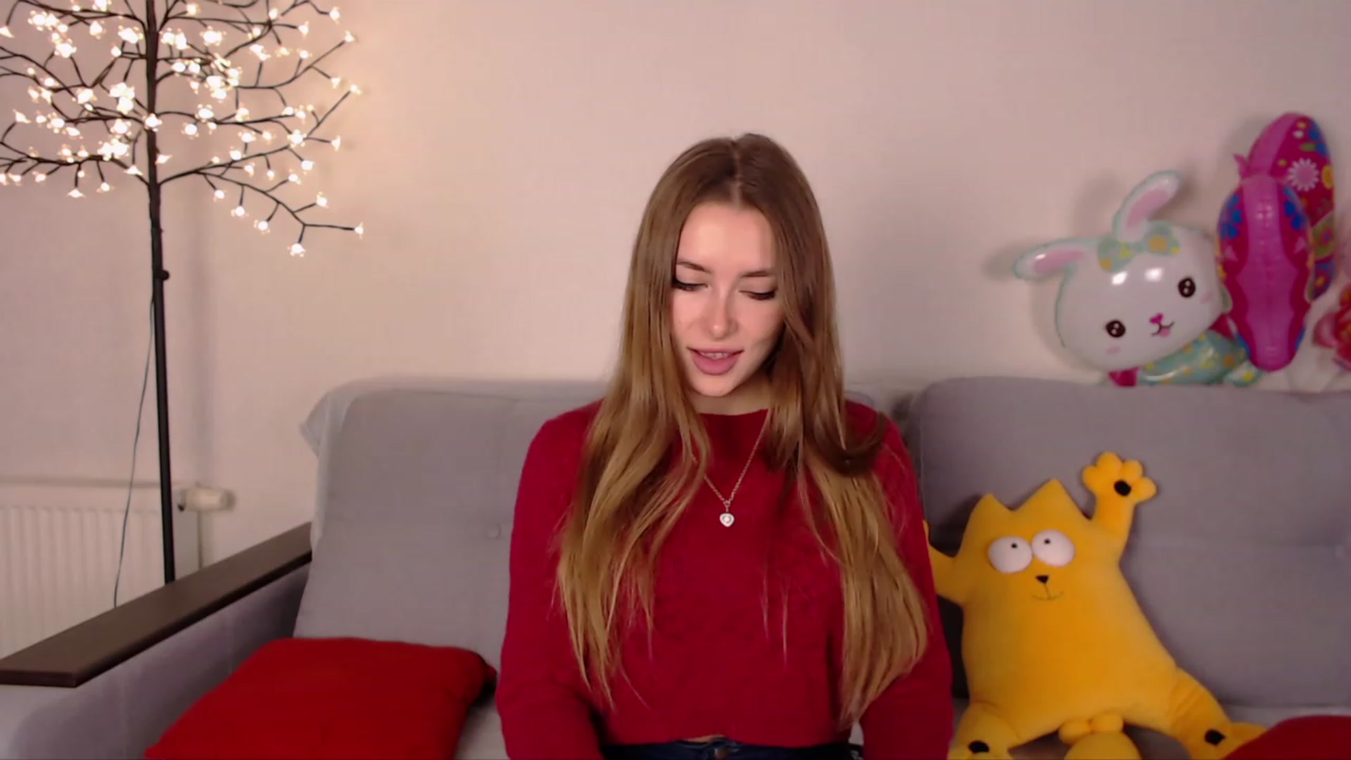 Gallery image thumbnail from SimonsWife's myfreecams stream on, 01/12/2023, 16:34 image 5 of 20