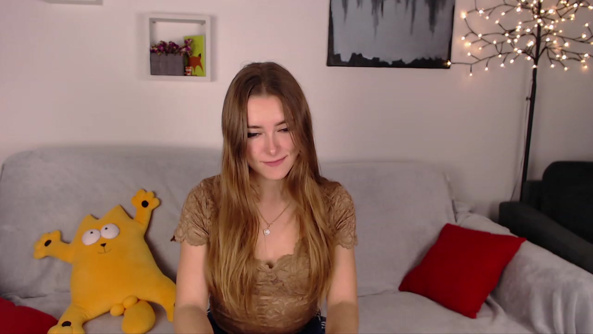Gallery image thumbnail from SimonsWife's myfreecams stream on, 01/26/2023, 18:15 image 16 of 20