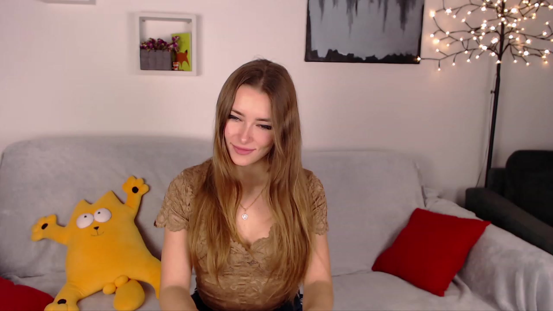 Gallery image thumbnail from SimonsWife's myfreecams stream on, 01/26/2023, 18:15 image 19 of 20