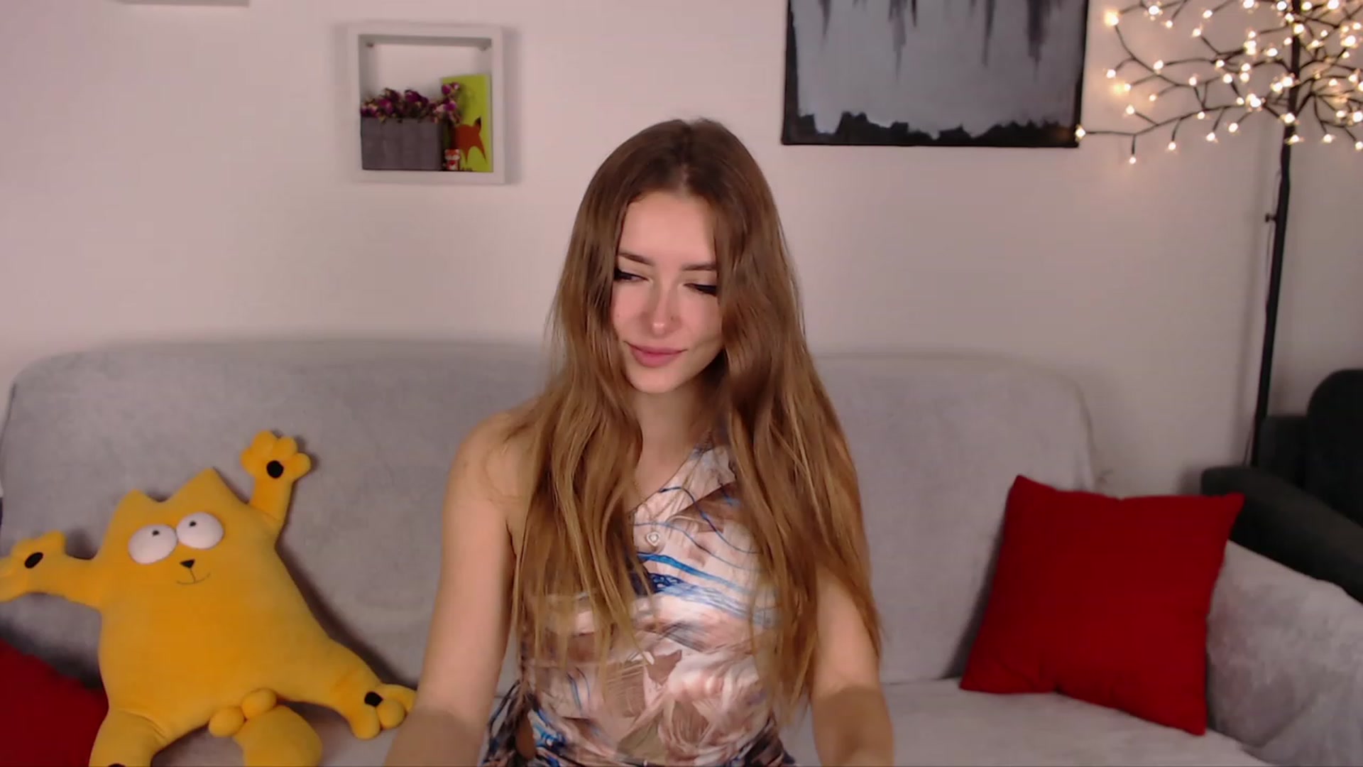 Gallery image thumbnail from SimonsWife's myfreecams stream on, 01/29/2023, 16:41 image 2 of 20