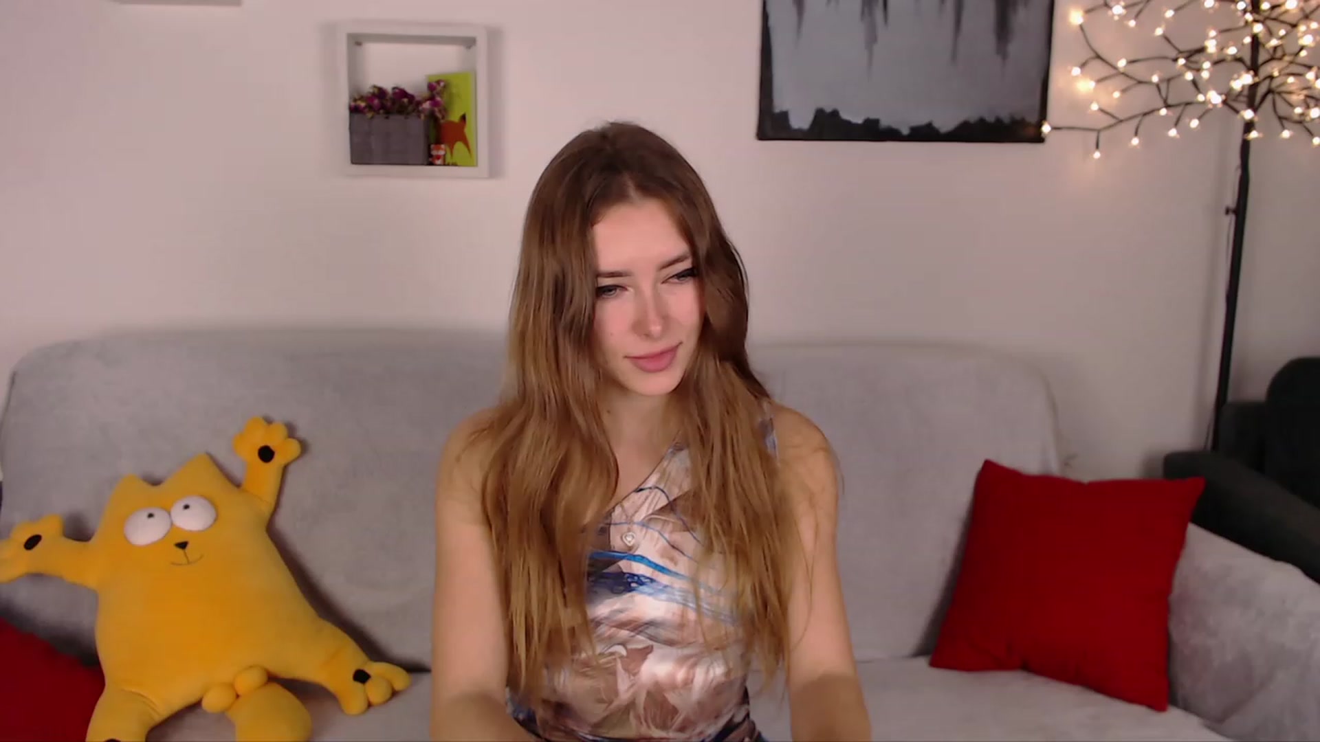 Gallery image thumbnail from SimonsWife's myfreecams stream on, 01/29/2023, 16:41 image 9 of 20