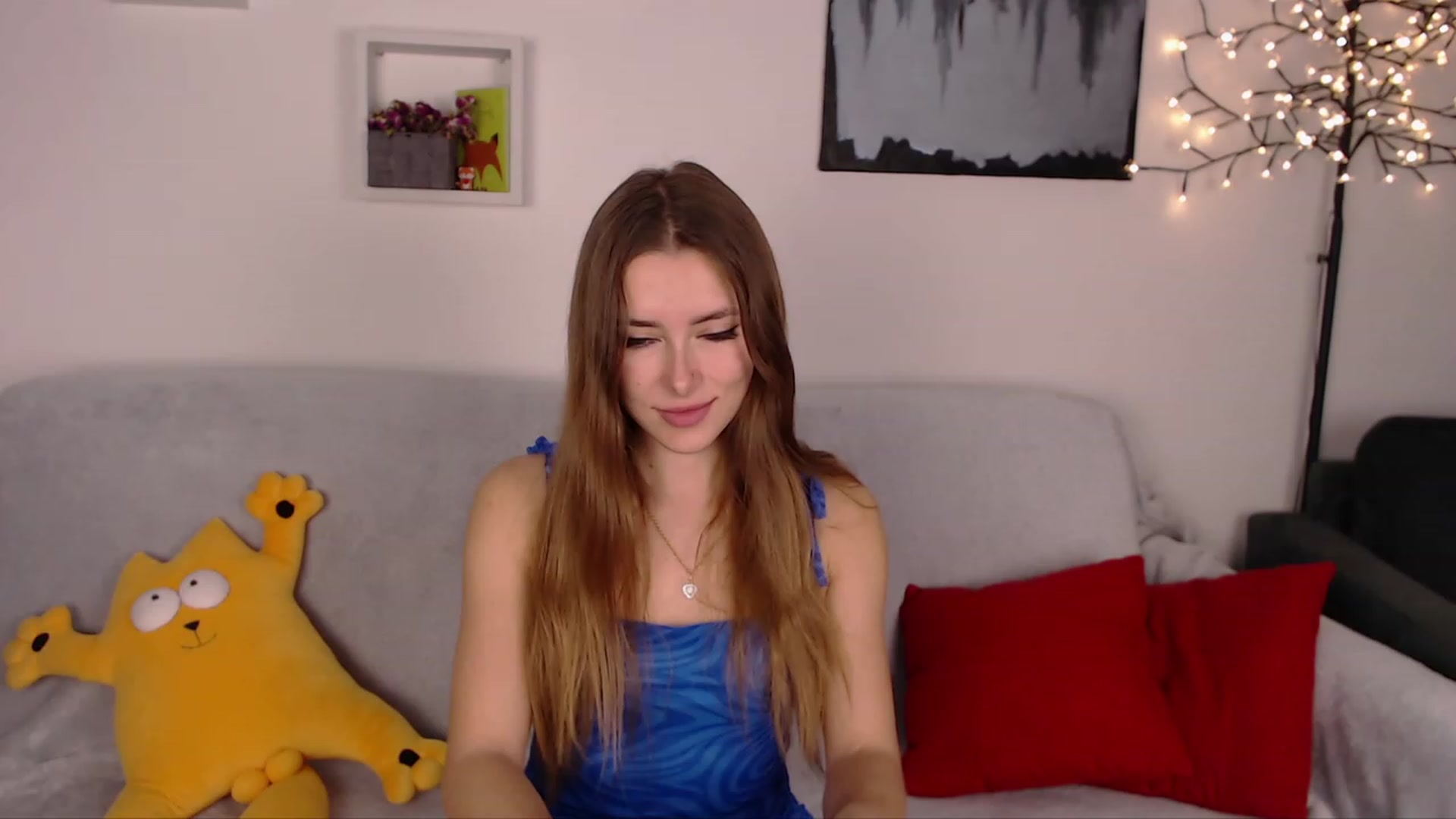 Gallery image thumbnail from SimonsWife's myfreecams stream on, 02/05/2023, 16:17 image 5 of 20