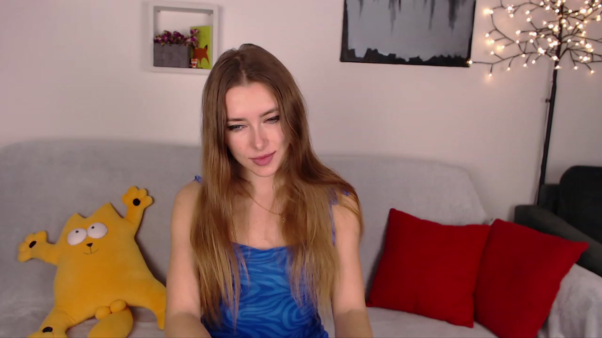 Gallery image thumbnail from SimonsWife's myfreecams stream on, 02/05/2023, 18:58 image 5 of 20