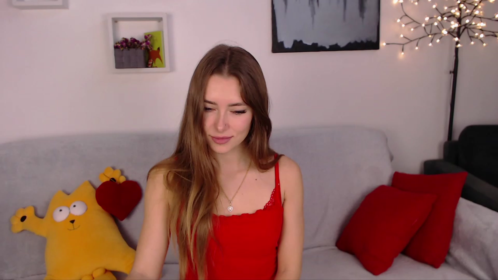 Gallery image thumbnail from SimonsWife's myfreecams stream on, 02/14/2023, 11:31 image 14 of 20