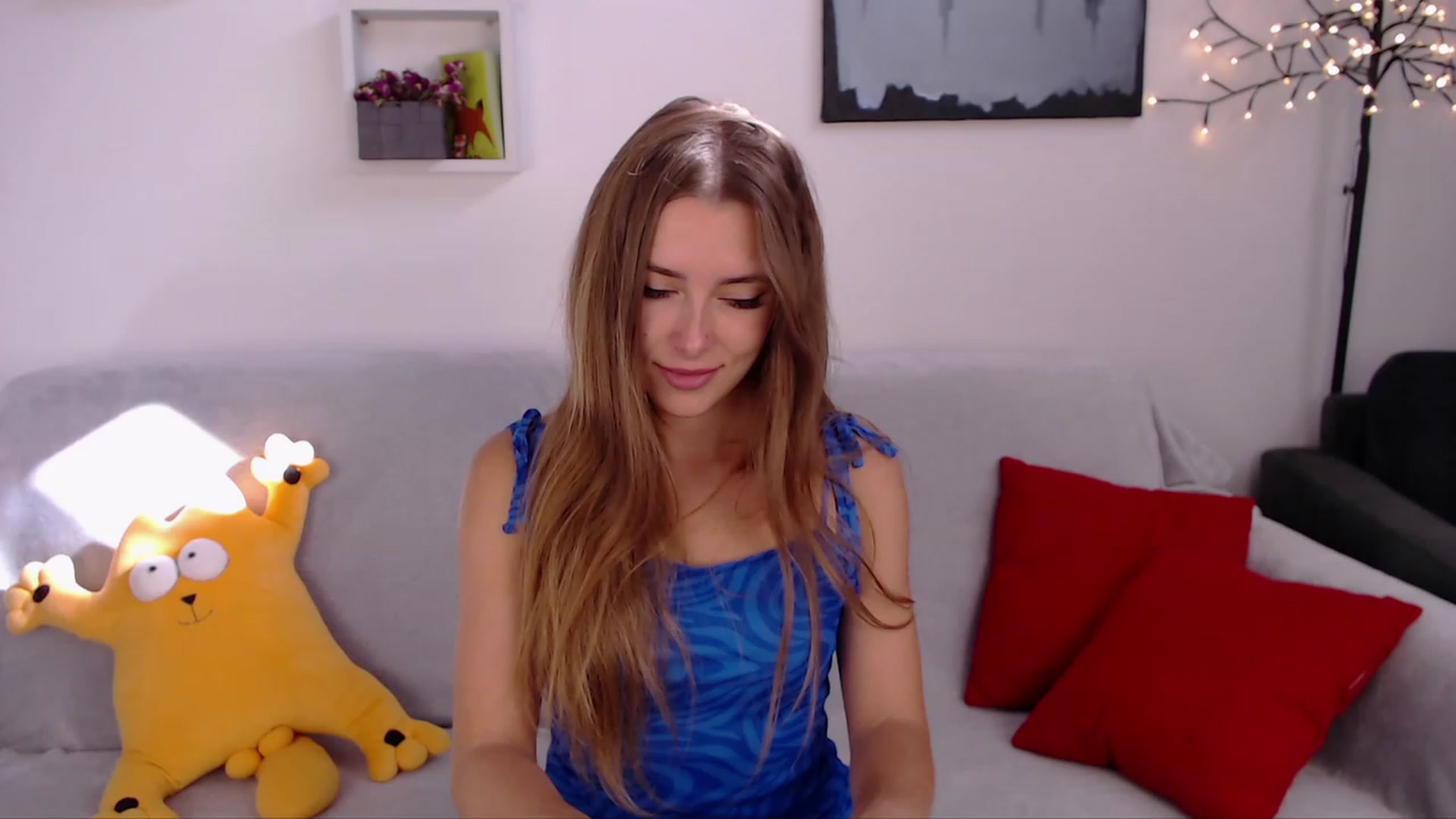 Gallery image thumbnail from SimonsWife's myfreecams stream on, 03/06/2023, 12:22 image 1 of 20