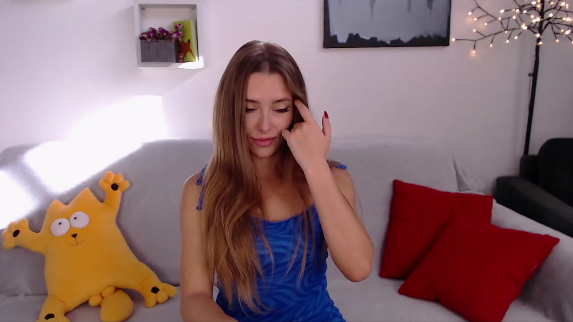 Gallery image thumbnail from SimonsWife's myfreecams stream on, 03/06/2023, 12:22 image 13 of 20