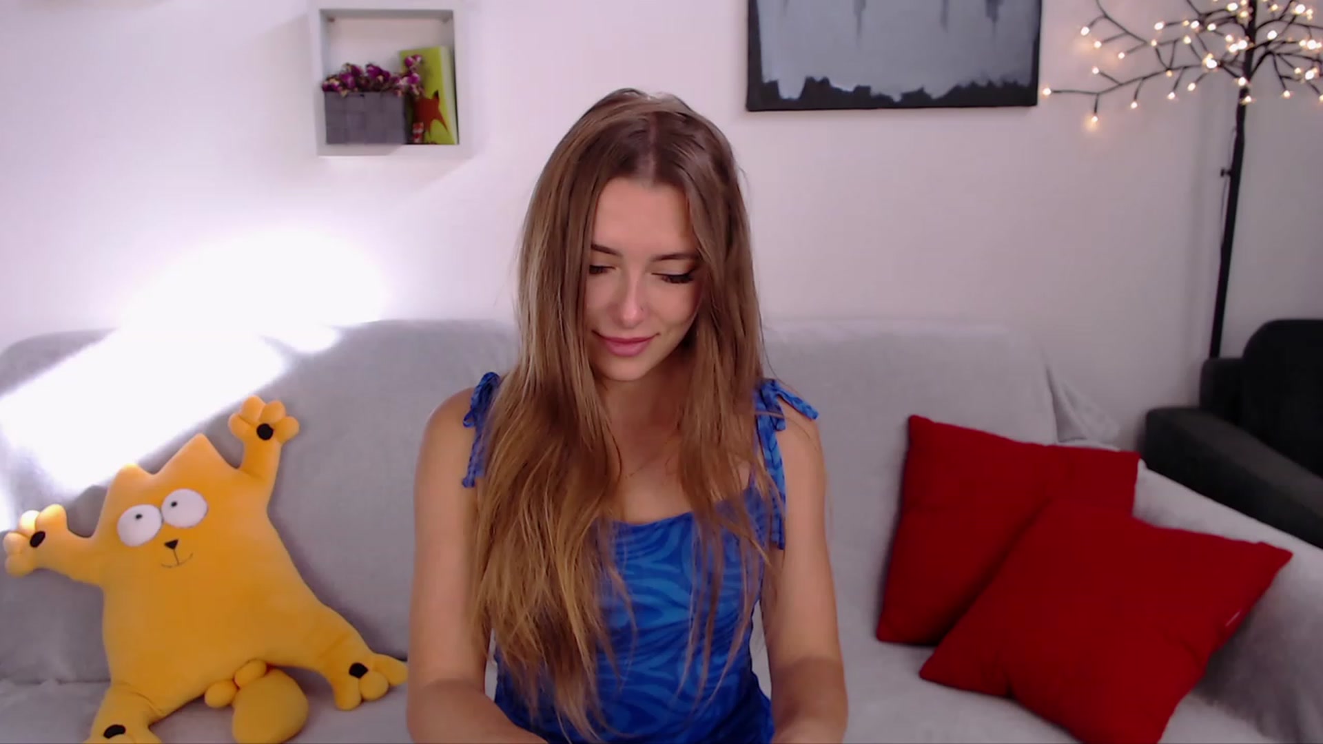 Gallery image thumbnail from SimonsWife's myfreecams stream on, 03/06/2023, 12:22 image 11 of 20