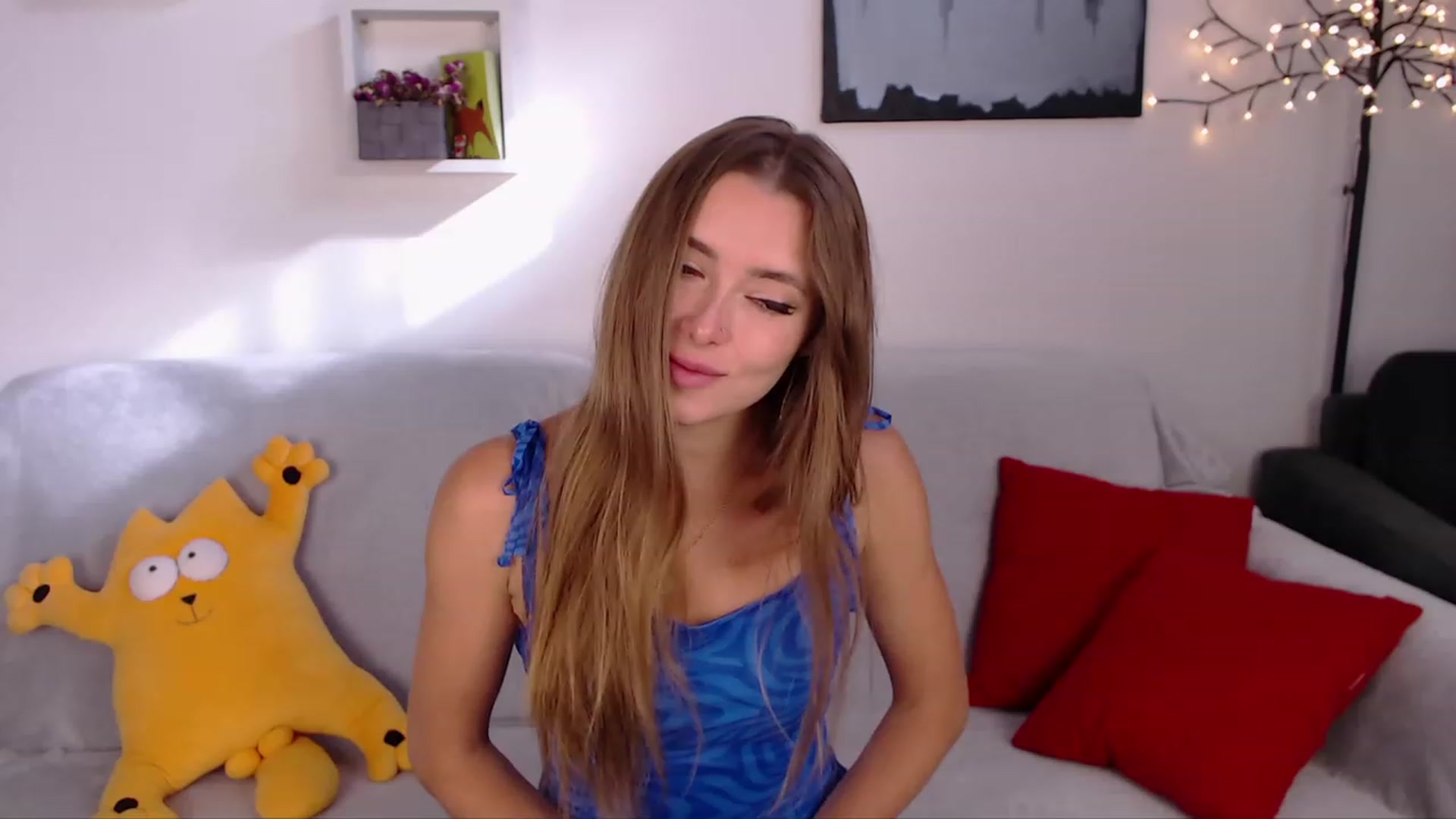 Gallery image thumbnail from SimonsWife's myfreecams stream on, 03/06/2023, 12:22 image 17 of 20