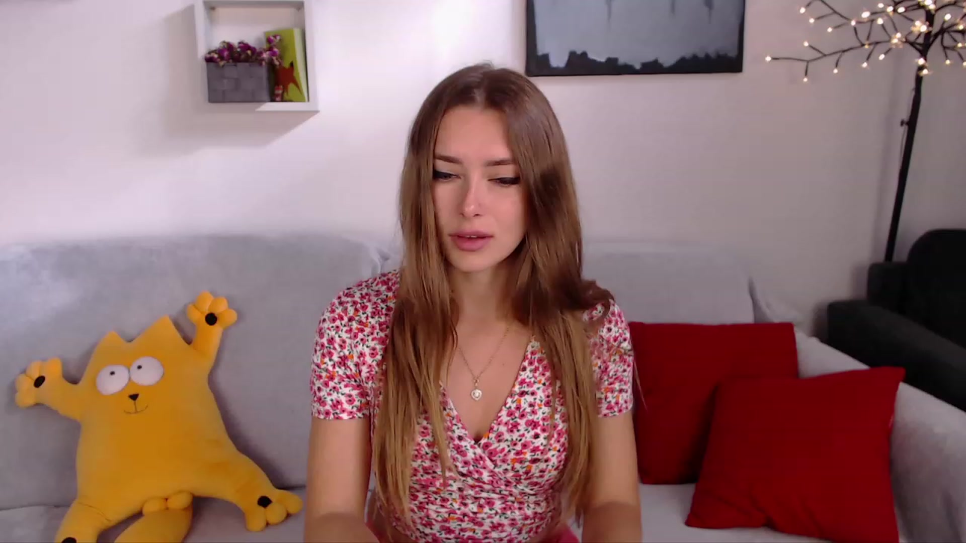 Gallery image thumbnail from SimonsWife's myfreecams stream on, 03/08/2023, 12:49 image 1 of 20
