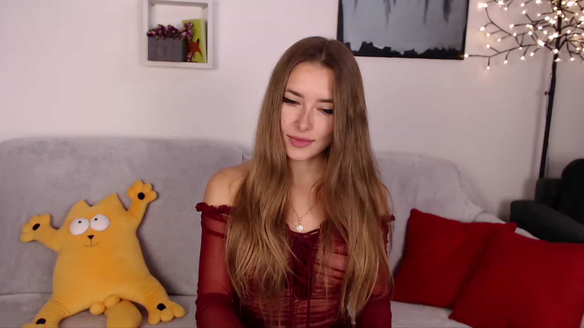 Gallery image thumbnail from SimonsWife's myfreecams stream on, 03/13/2023, 14:00 image 20 of 20