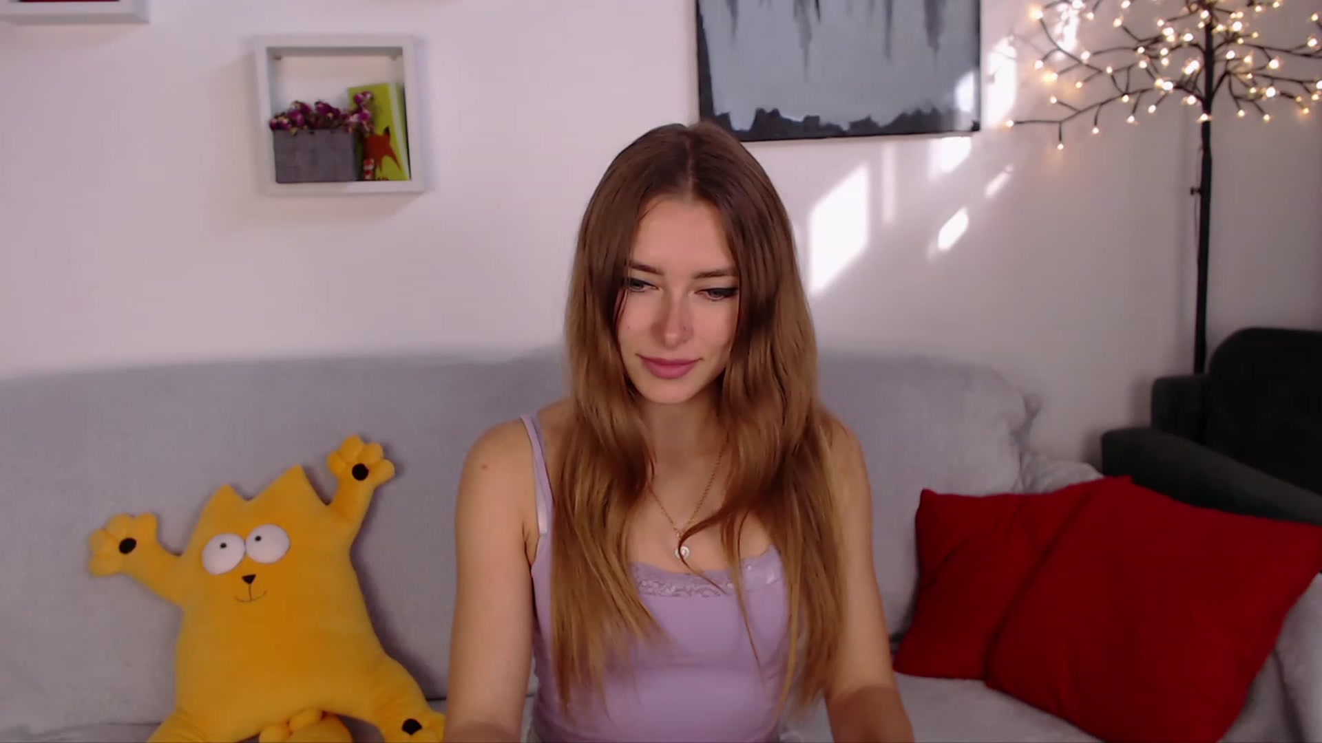 Gallery image thumbnail from SimonsWife's myfreecams stream on, 04/10/2023, 15:24 image 1 of 20