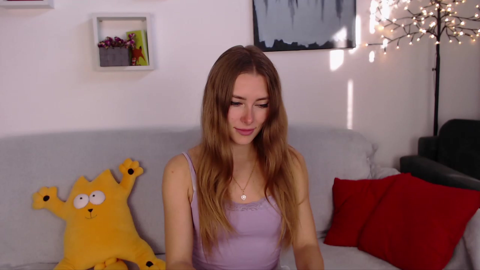 Gallery image thumbnail from SimonsWife's myfreecams stream on, 04/10/2023, 15:24 image 6 of 20