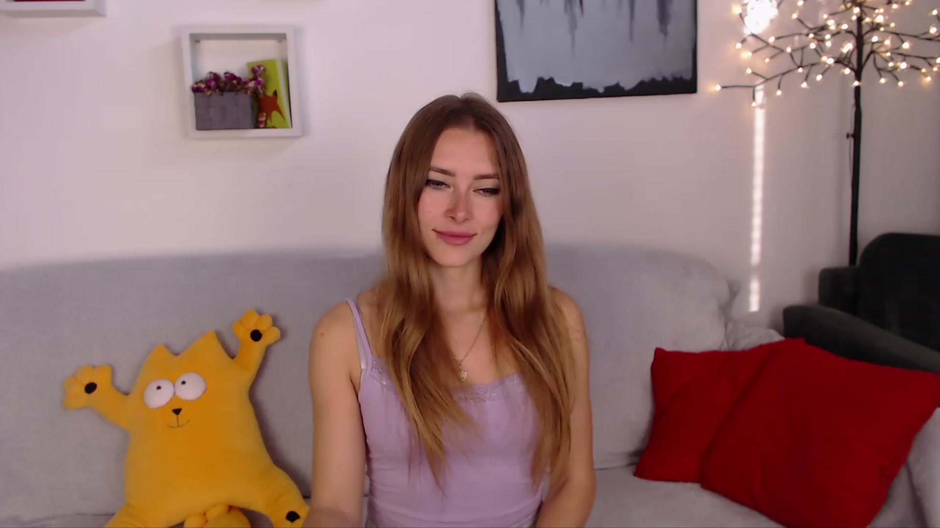 Gallery image thumbnail from SimonsWife's myfreecams stream on, 04/10/2023, 15:24 image 12 of 20