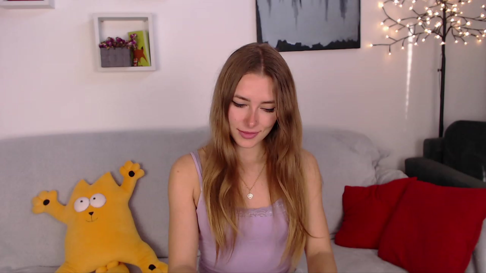 Gallery image thumbnail from SimonsWife's myfreecams stream on, 04/10/2023, 15:24 image 15 of 20