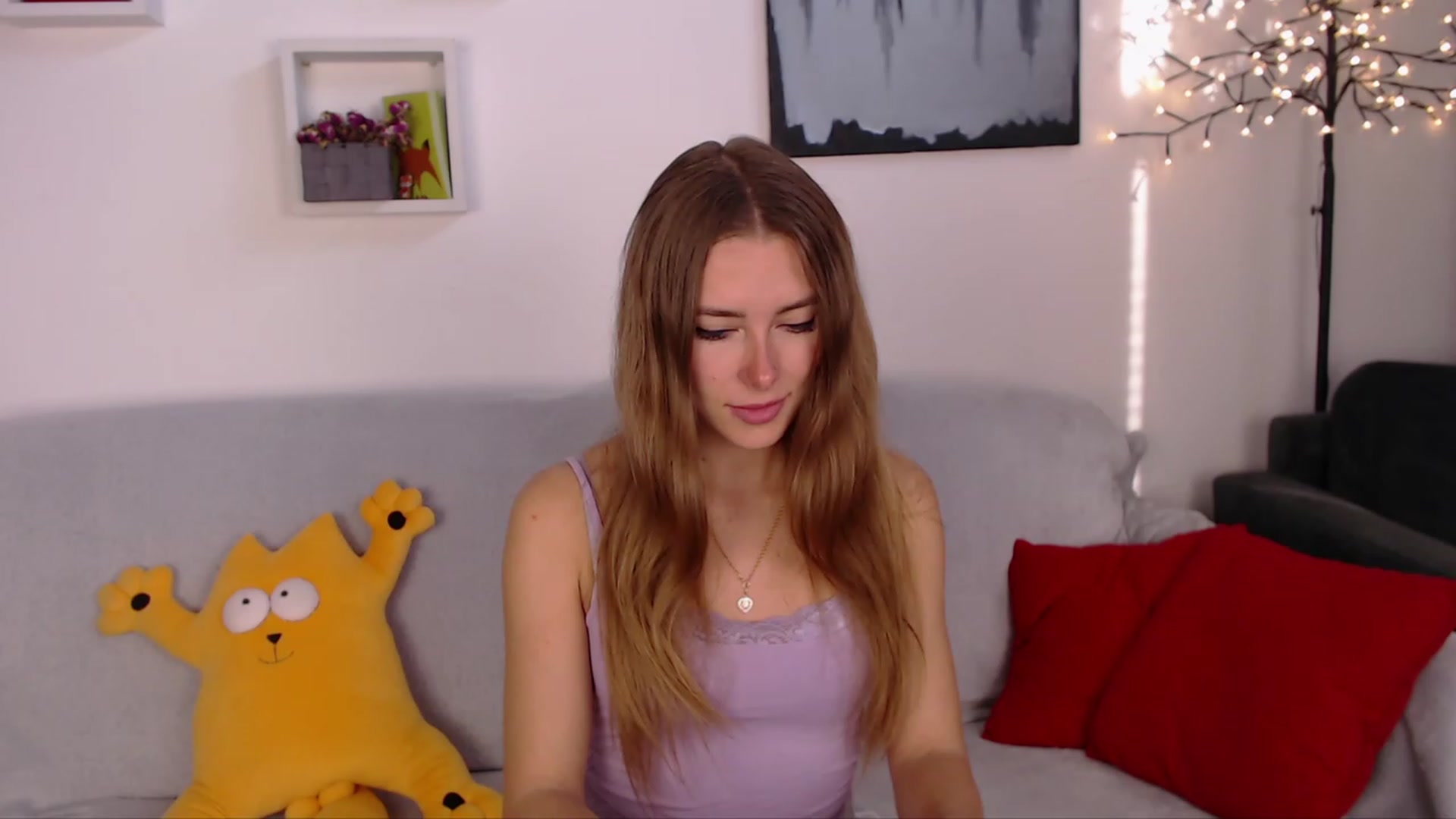 Gallery image thumbnail from SimonsWife's myfreecams stream on, 04/10/2023, 15:24 image 10 of 20
