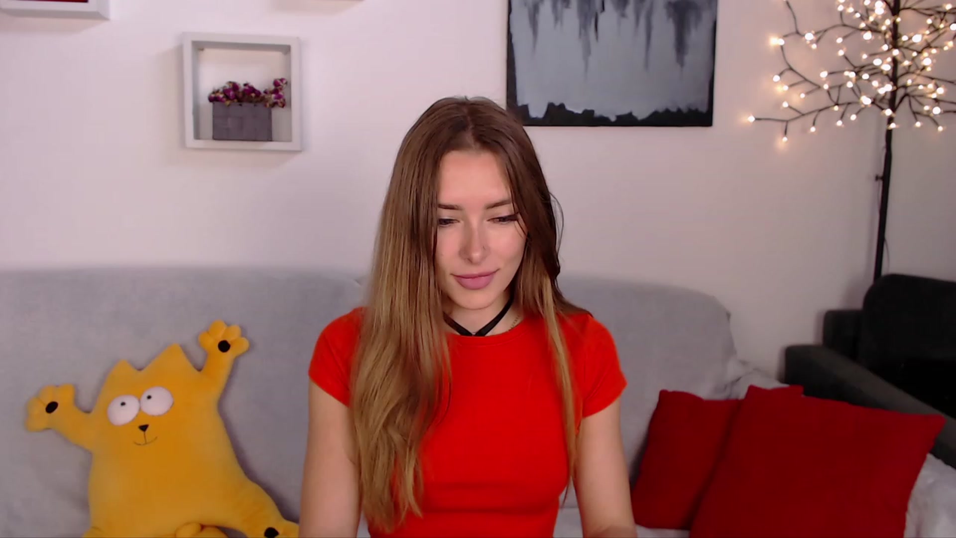 Gallery image thumbnail from SimonsWife's myfreecams stream on, 05/17/2023, 13:05 image 17 of 20