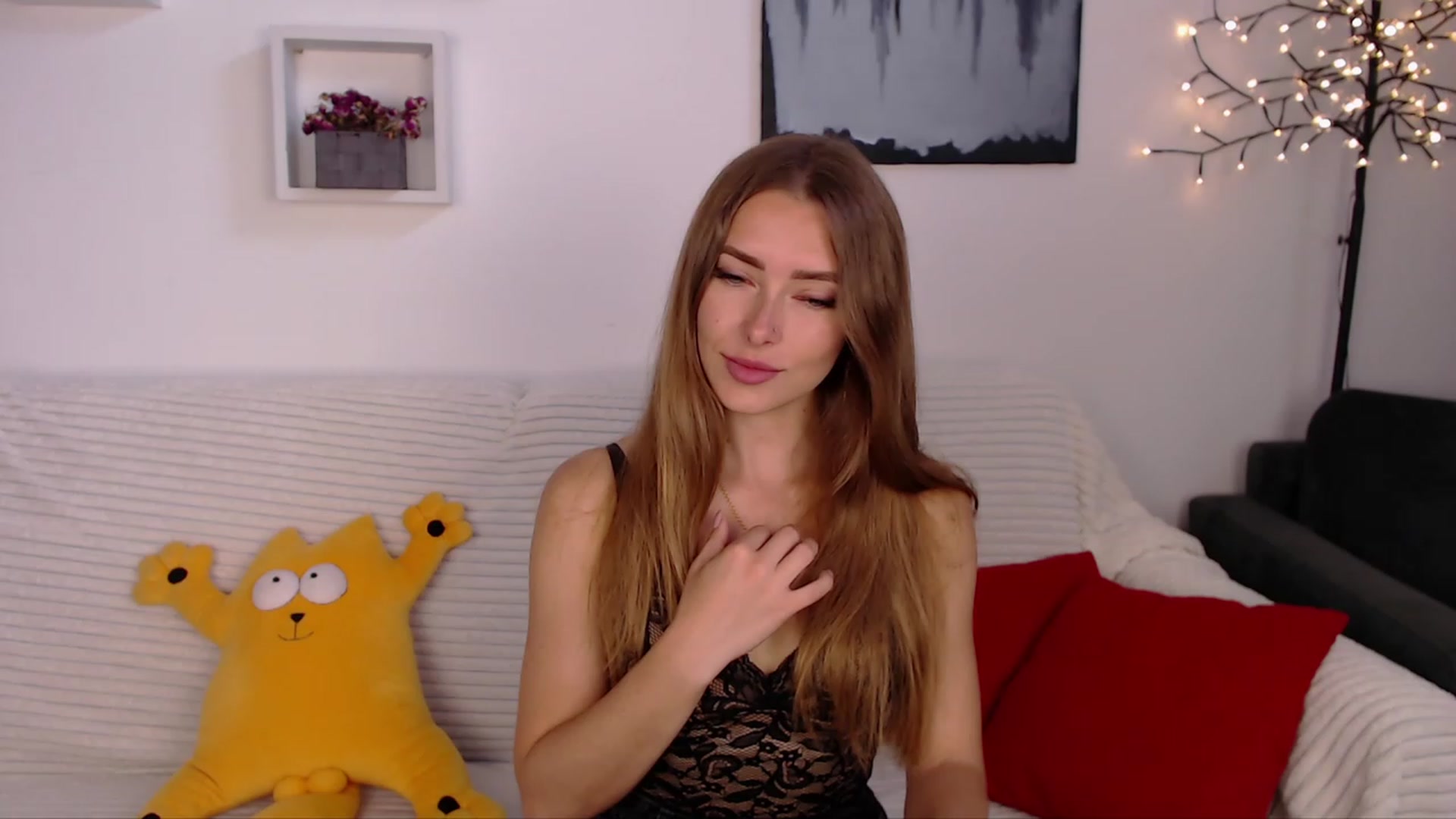 Gallery image thumbnail from SimonsWife's myfreecams stream on, 05/31/2023, 10:06 image 19 of 20