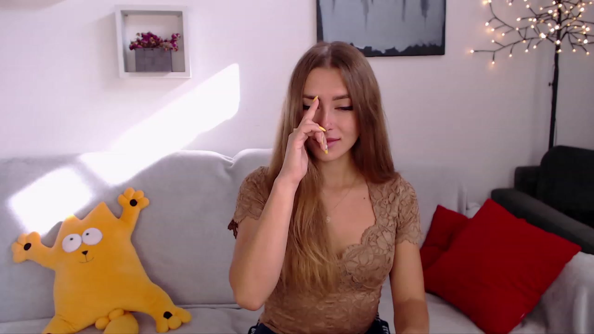 Gallery image thumbnail from SimonsWife's myfreecams stream on, 10/02/2023, 12:20 image 14 of 20