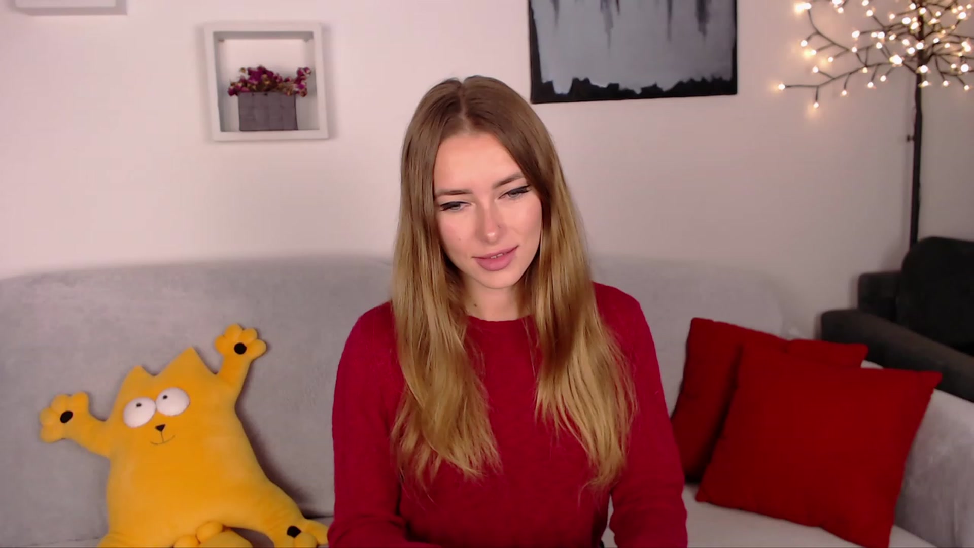 Gallery image thumbnail from SimonsWife's myfreecams stream on, 10/15/2023, 12:01 image 5 of 20