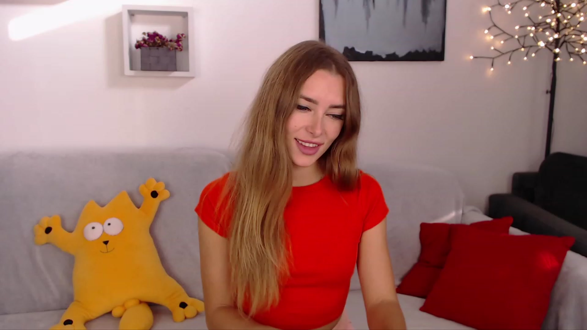 Gallery image thumbnail from SimonsWife's myfreecams stream on, 10/22/2023, 13:33 image 11 of 20