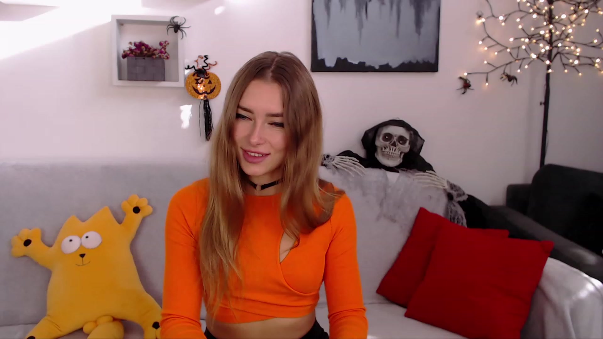Gallery image thumbnail from SimonsWife's myfreecams stream on, 10/30/2023, 12:11 image 13 of 20
