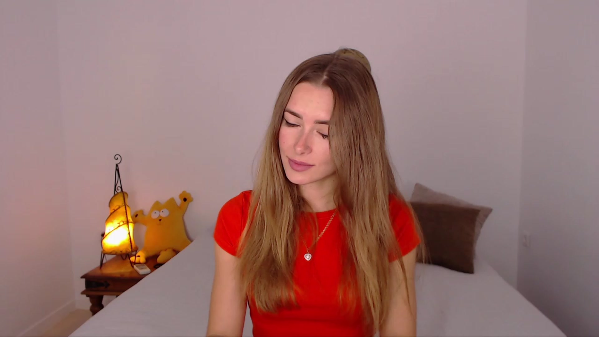 Gallery image thumbnail from SimonsWife's myfreecams stream on, 11/20/2023, 13:55 image 19 of 20