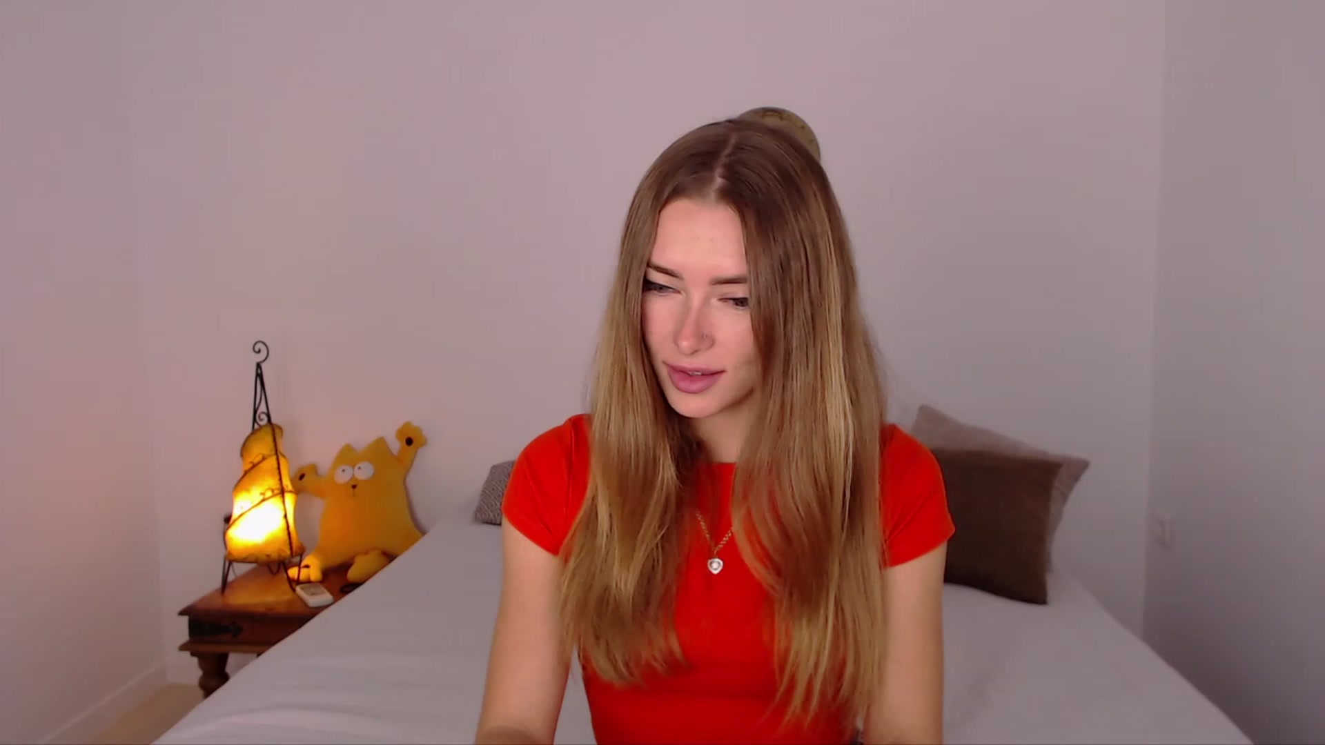 Gallery image thumbnail from SimonsWife's myfreecams stream on, 11/20/2023, 13:55 image 9 of 20