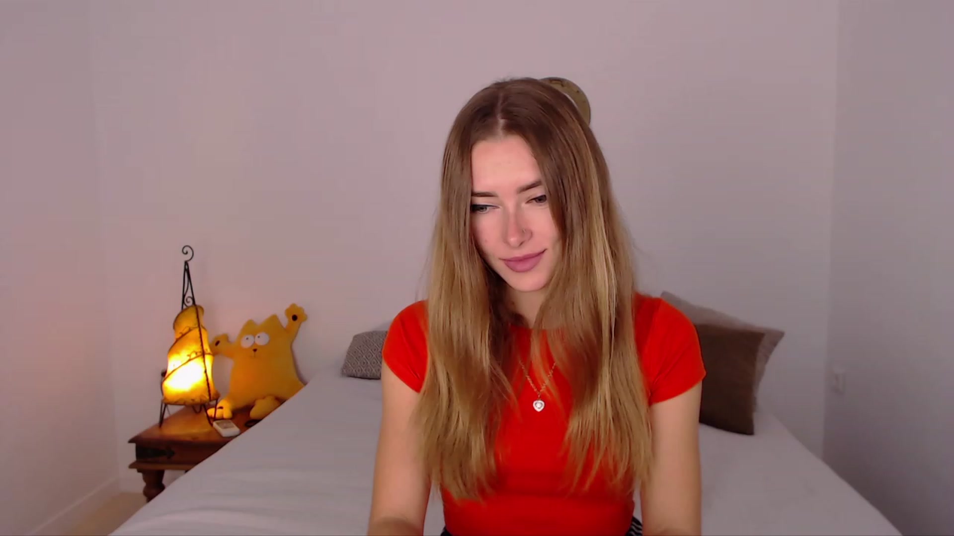 Gallery image thumbnail from SimonsWife's myfreecams stream on, 11/20/2023, 13:55 image 1 of 20