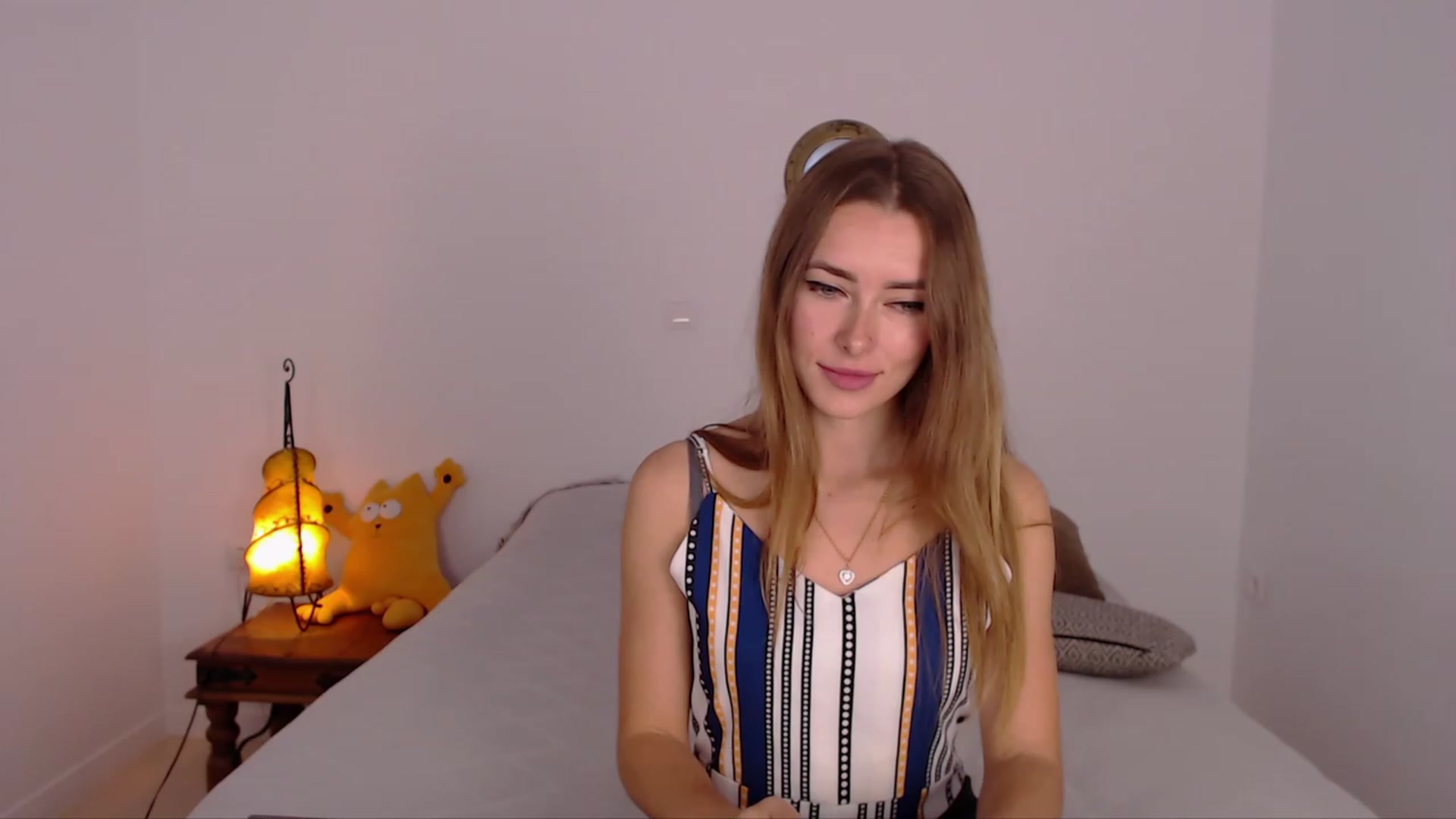 Gallery image thumbnail from SimonsWife's myfreecams stream on, 11/26/2023, 12:49 image 13 of 20