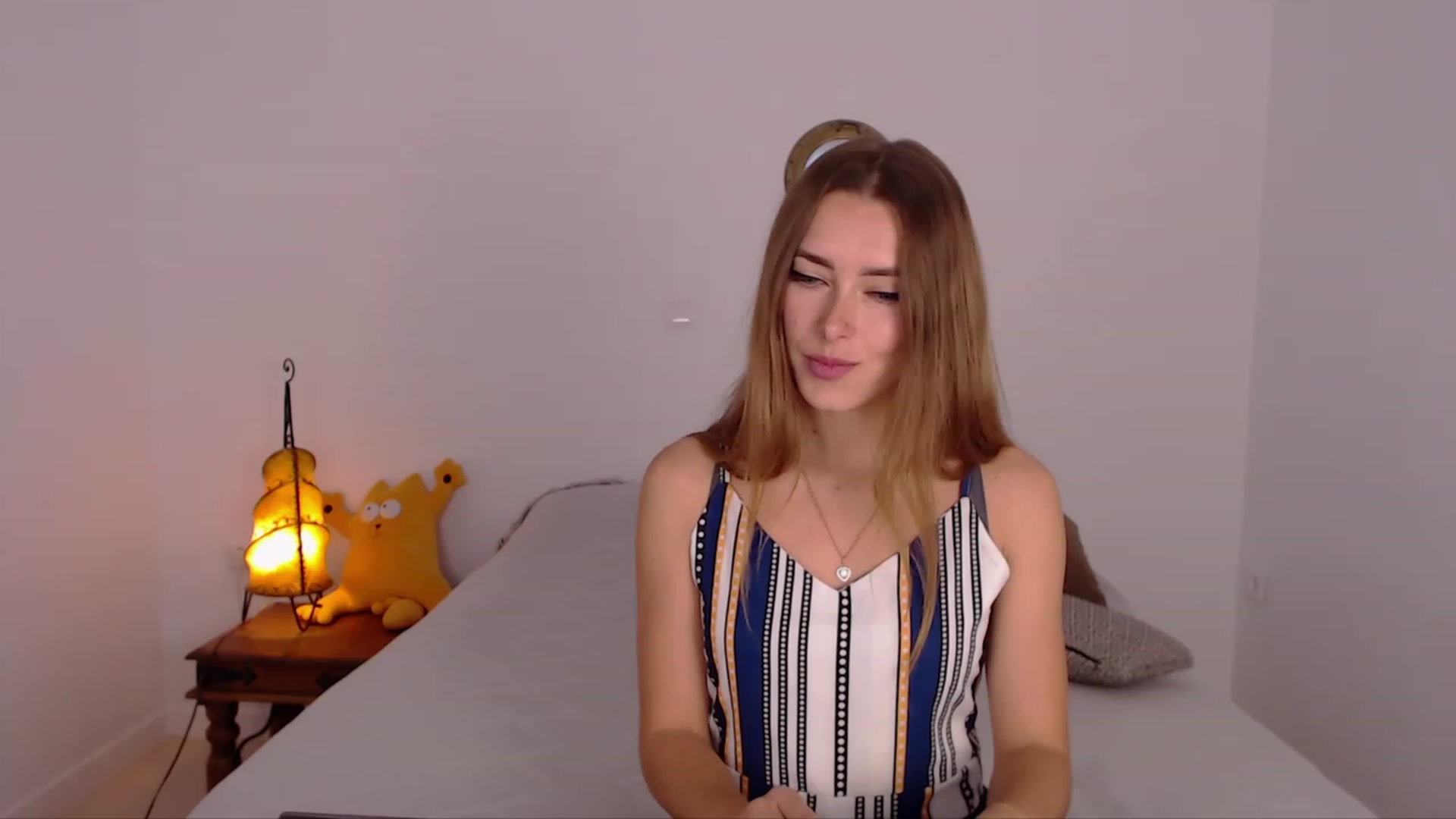 Gallery image thumbnail from SimonsWife's myfreecams stream on, 11/26/2023, 12:49 image 2 of 20