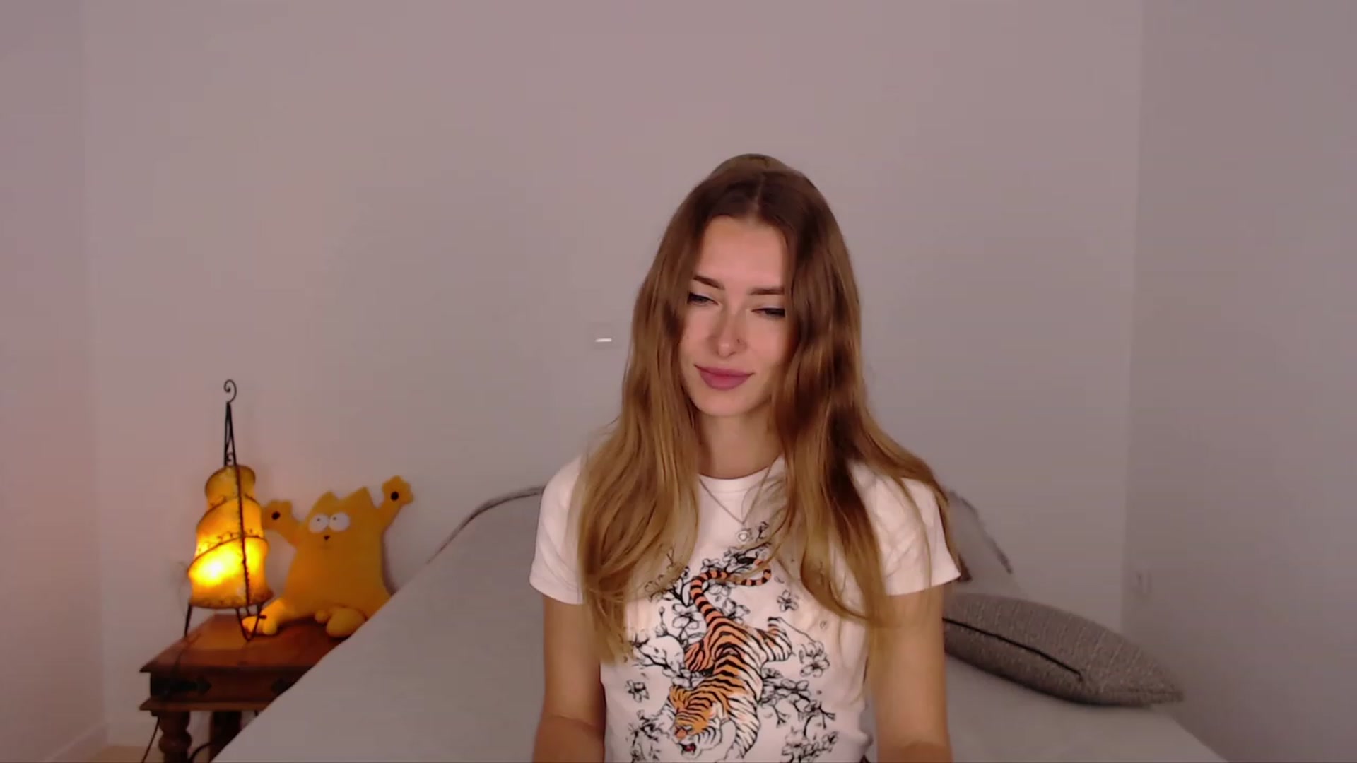 Gallery image thumbnail from SimonsWife's myfreecams stream on, 11/29/2023, 13:23 image 2 of 20