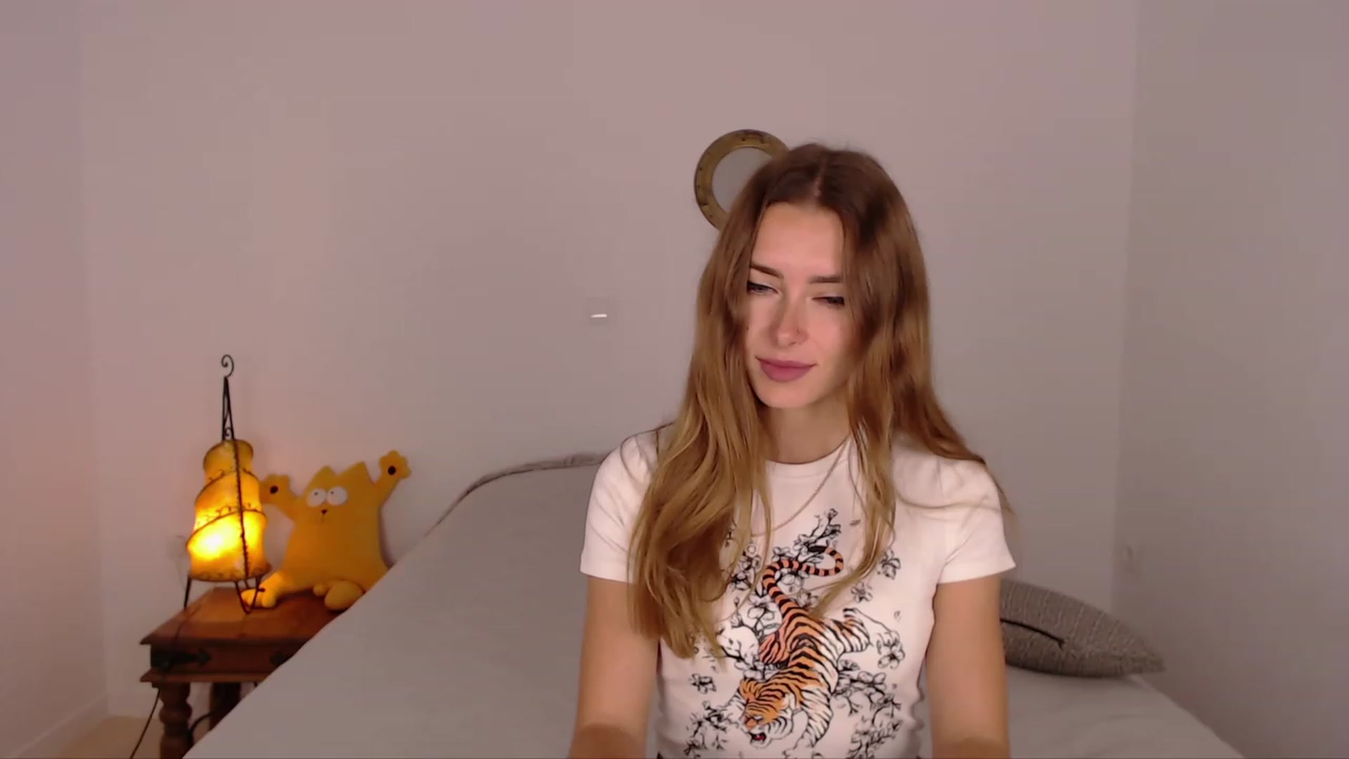 Gallery image thumbnail from SimonsWife's myfreecams stream on, 11/29/2023, 15:53 image 1 of 20
