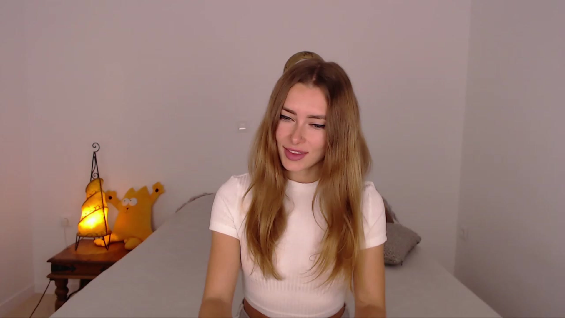 Gallery image thumbnail from SimonsWife's myfreecams stream on, 12/03/2023, 12:07 image 19 of 20
