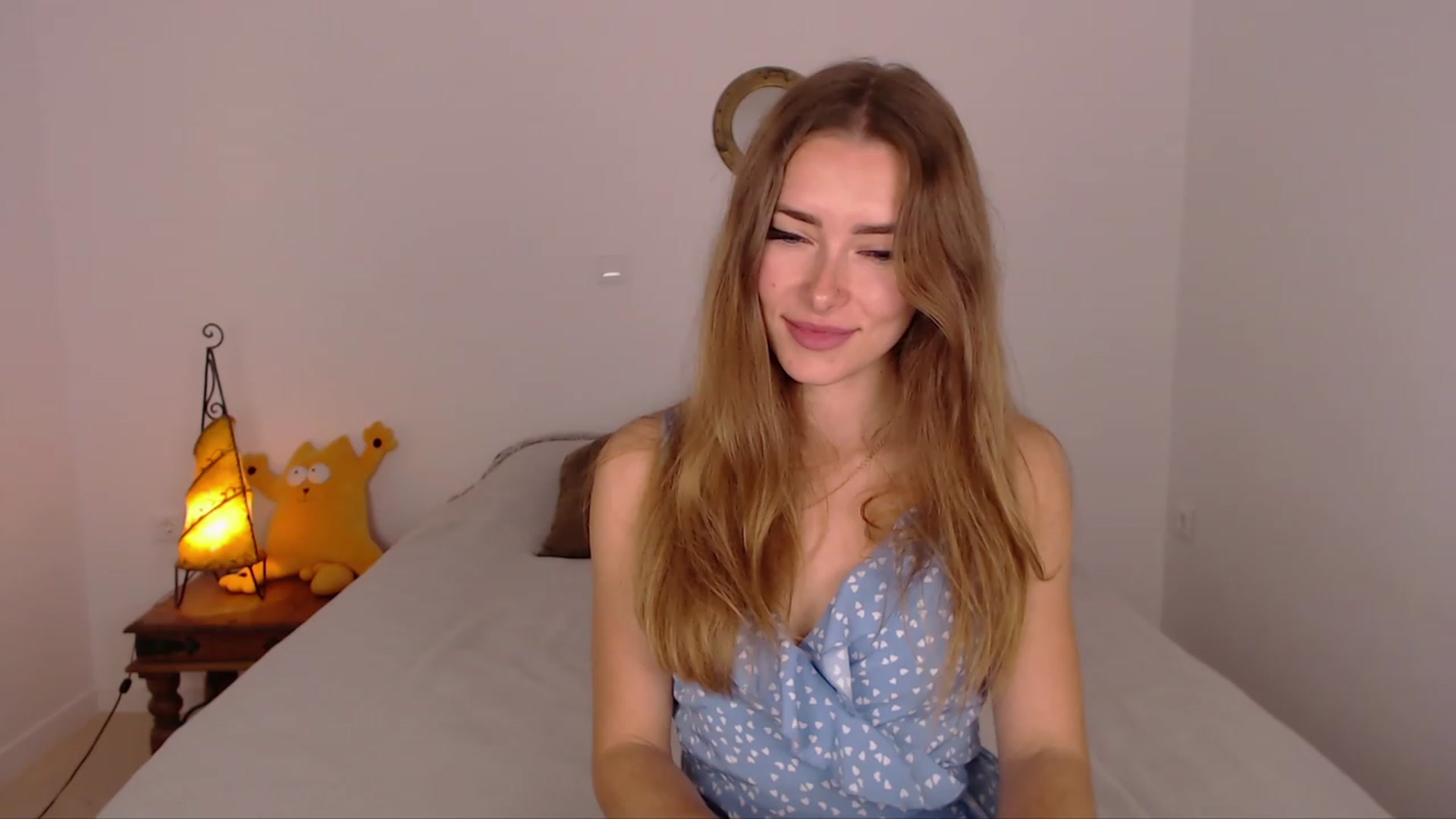 Gallery image thumbnail from SimonsWife's myfreecams stream on, 12/07/2023, 14:15 image 18 of 20