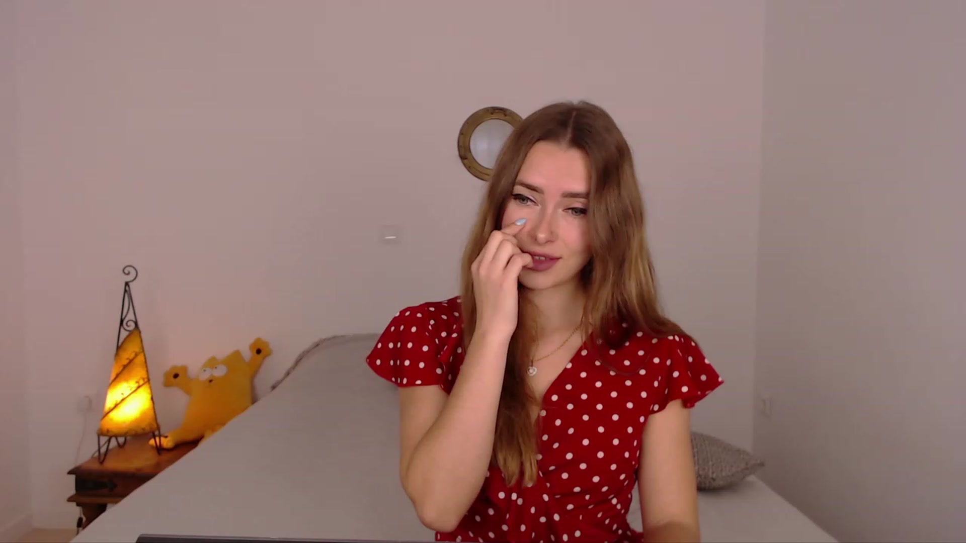 Gallery image thumbnail from SimonsWife's myfreecams stream on, 01/10/2024, 13:47 image 19 of 20