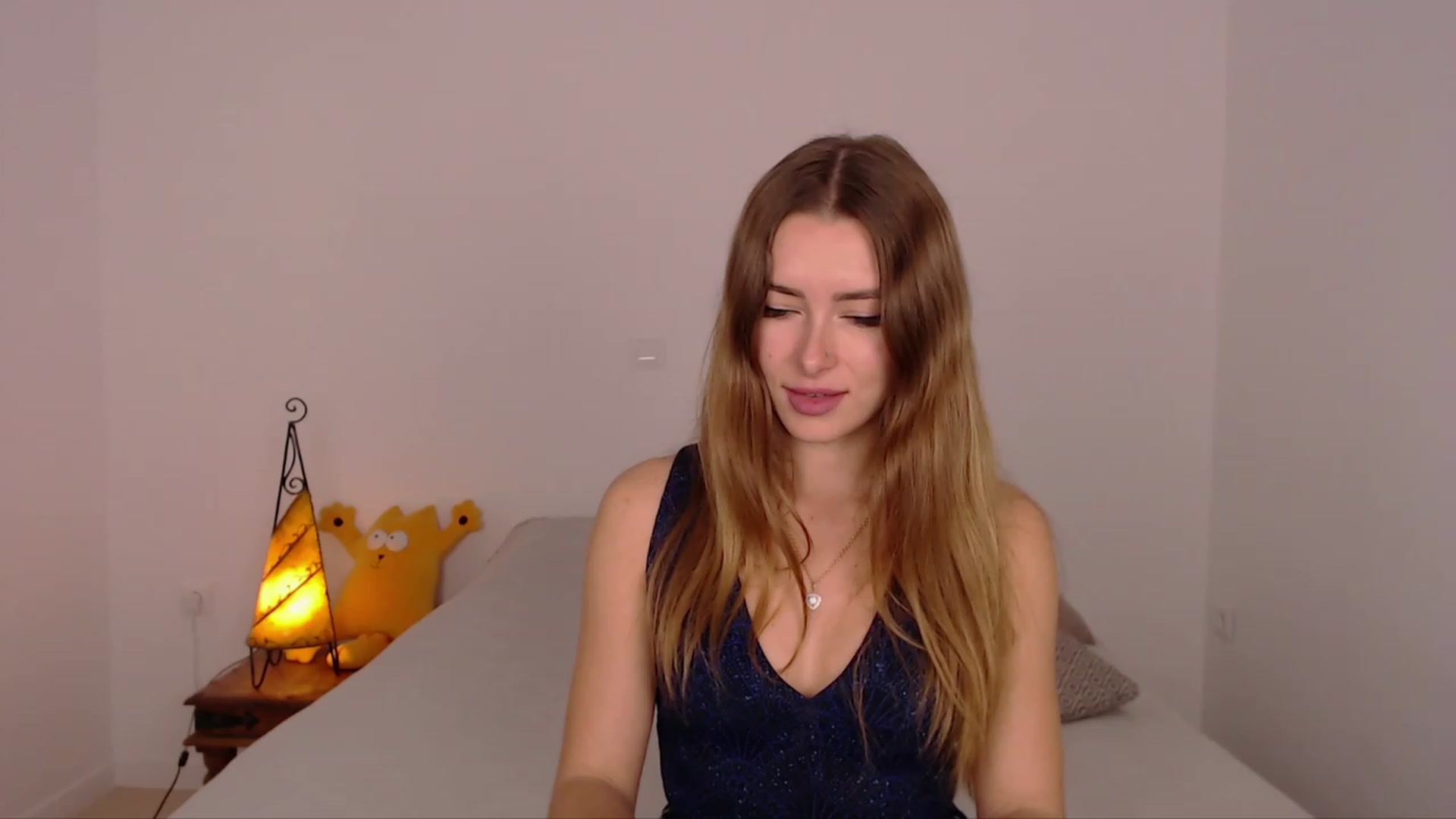 Gallery image thumbnail from SimonsWife's myfreecams stream on, 01/11/2024, 14:55 image 16 of 20