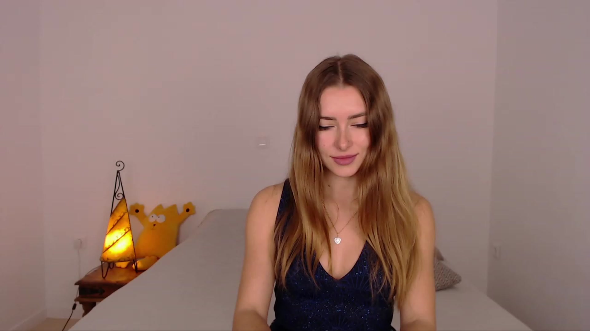 Gallery image thumbnail from SimonsWife's myfreecams stream on, 01/11/2024, 14:55 image 13 of 20