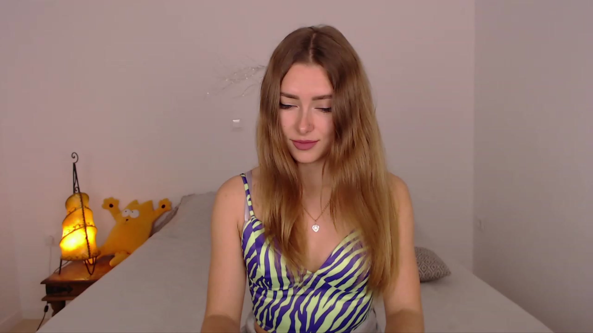 Gallery image thumbnail from SimonsWife's myfreecams stream on, 01/25/2024, 15:46 image 7 of 20