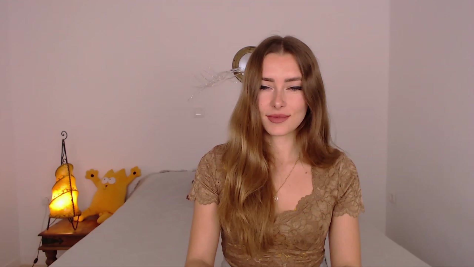 Gallery image thumbnail from SimonsWife's myfreecams stream on, 01/28/2024, 13:11 image 10 of 20